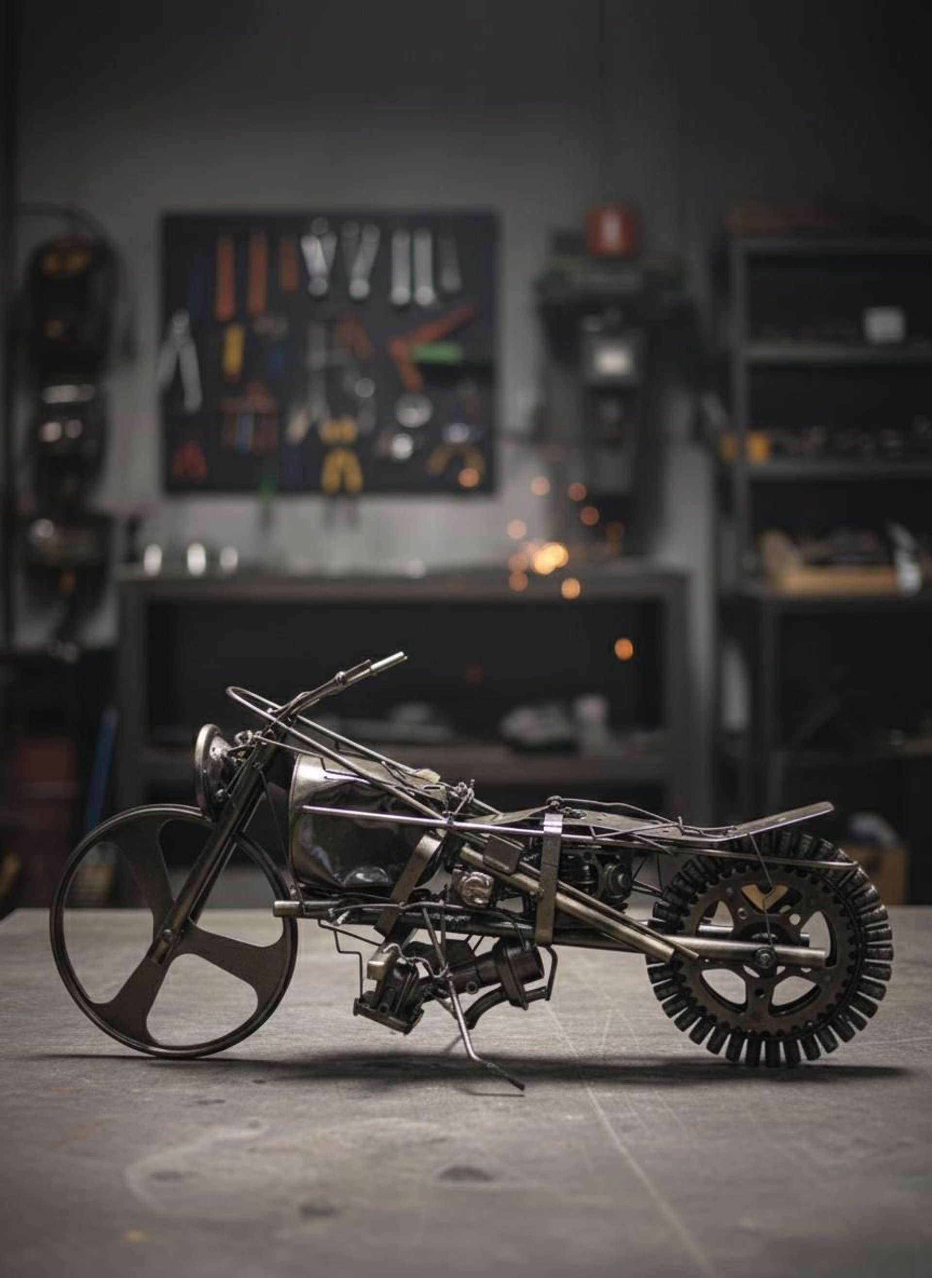 black and white bed linen