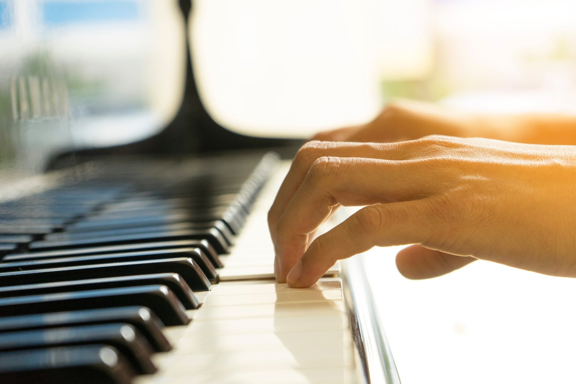 a close up of a piano that is playing