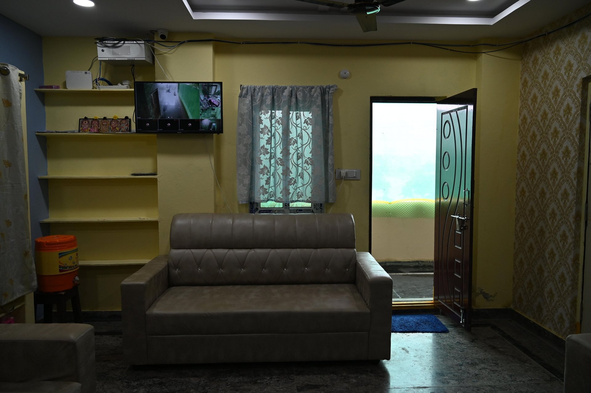 white and brown ceramic figurine