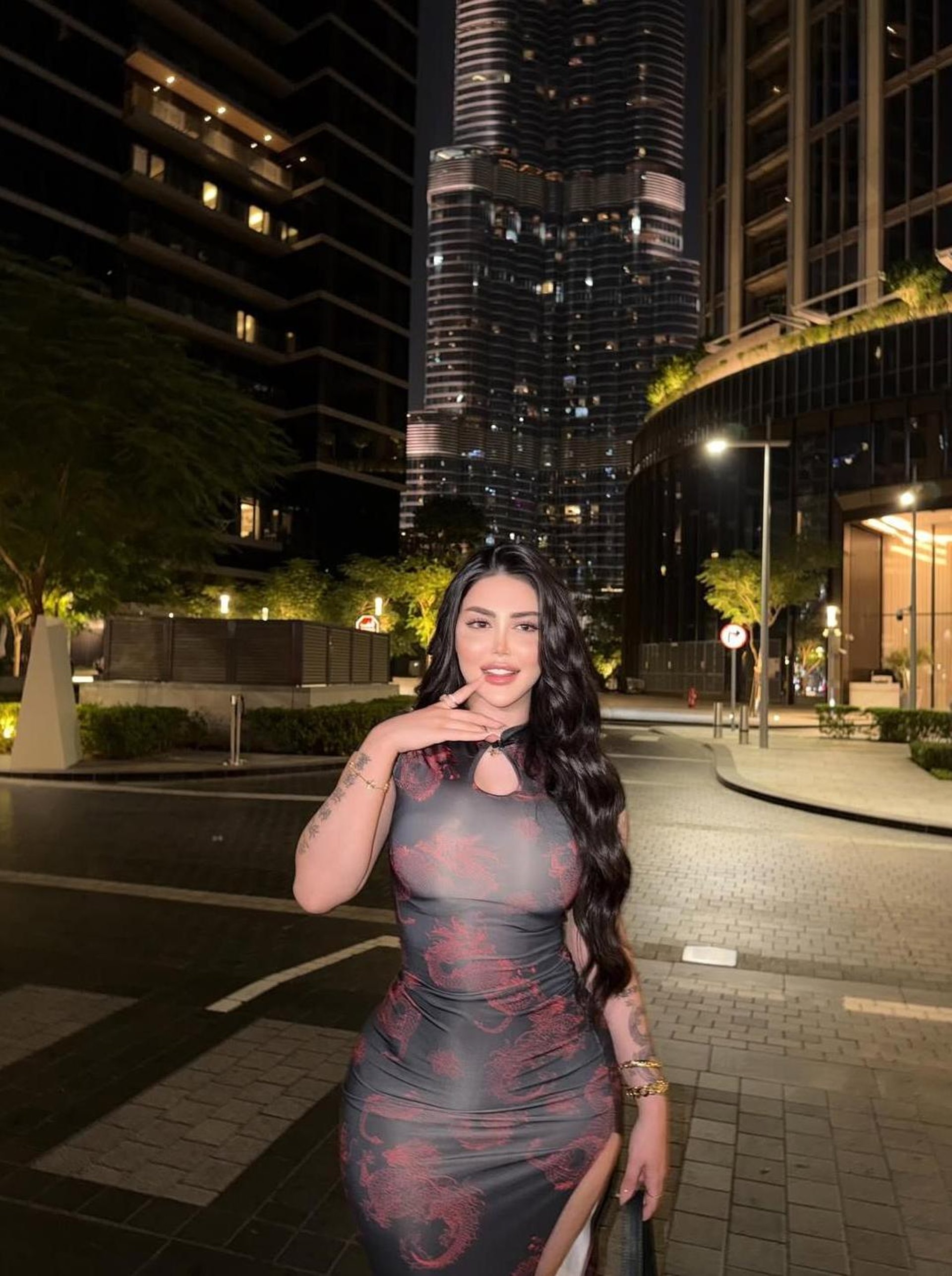 black and brown leather padded tub sofa