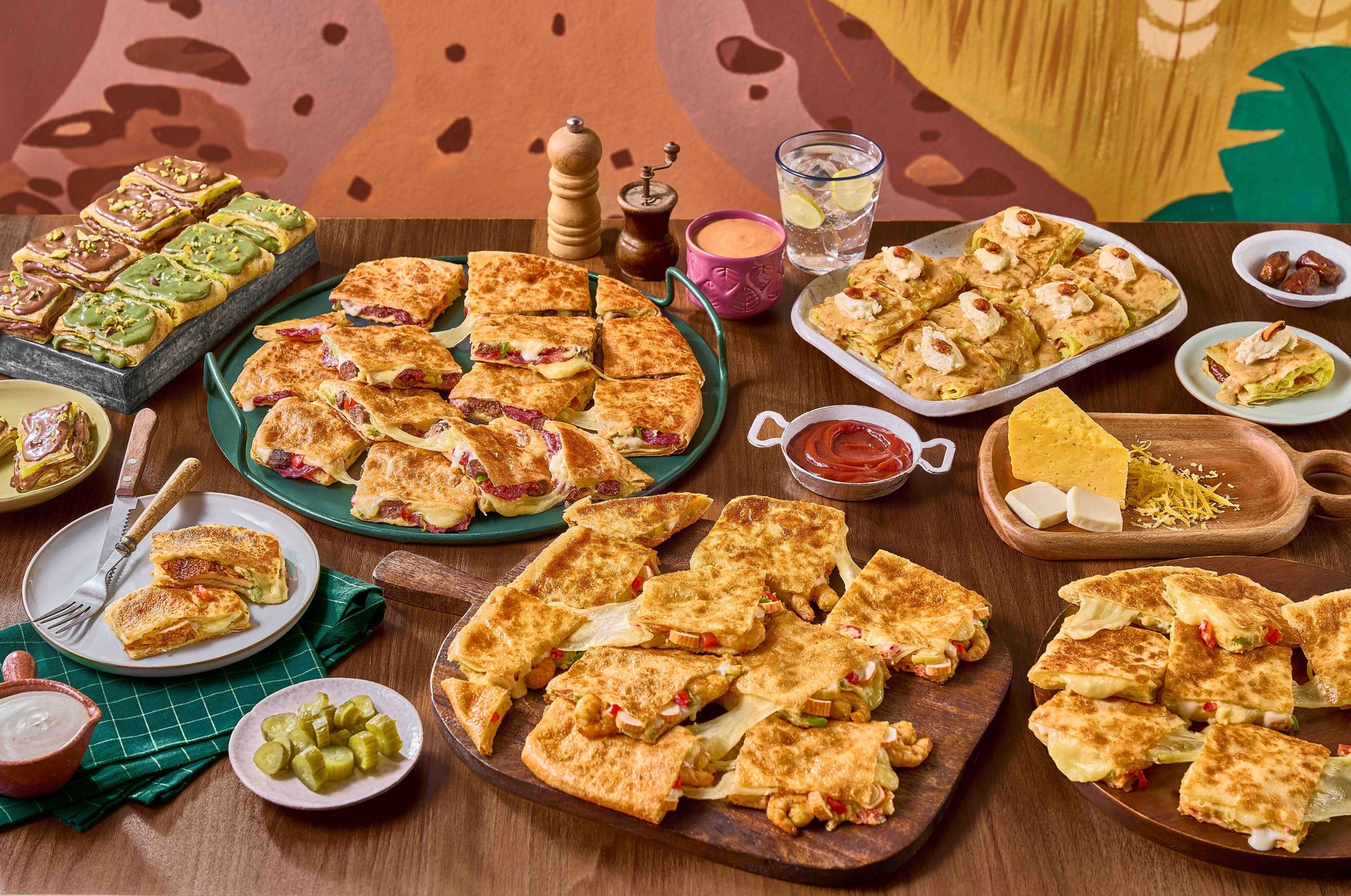 black and white bed linen