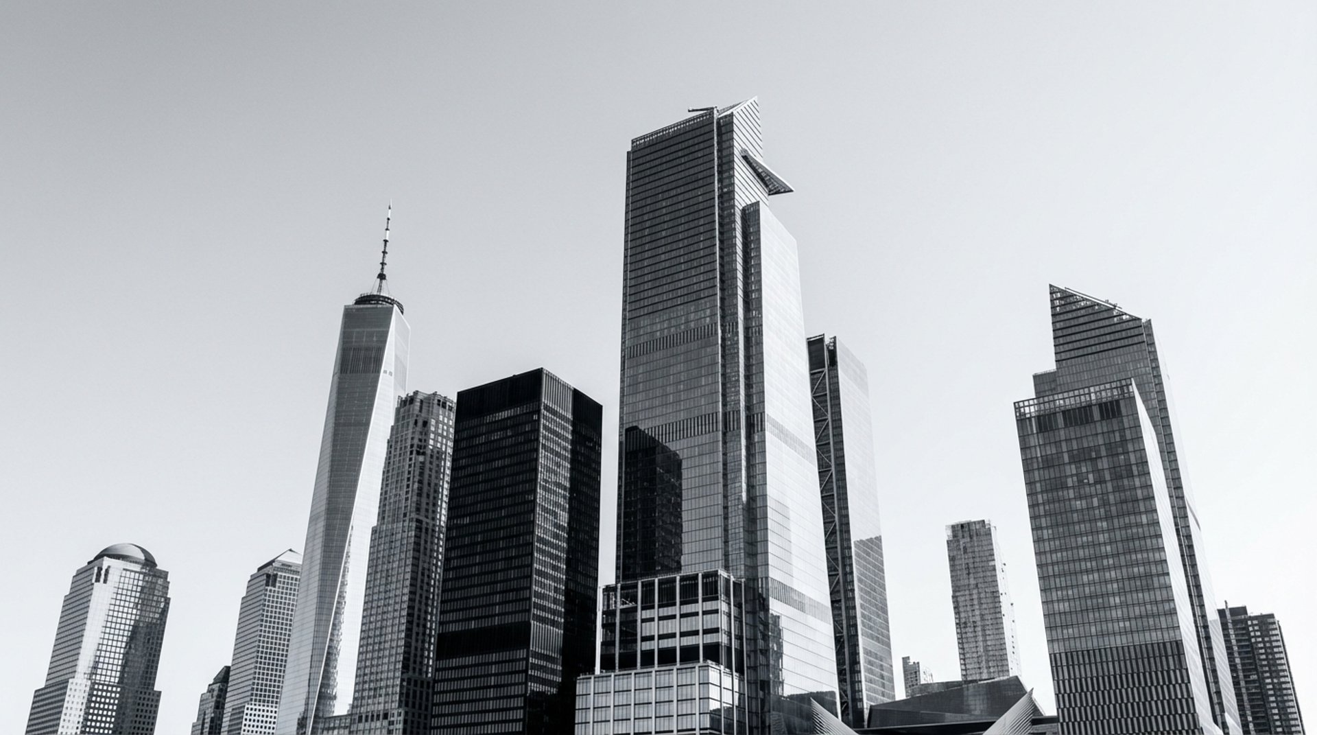 photo of clear glass mug