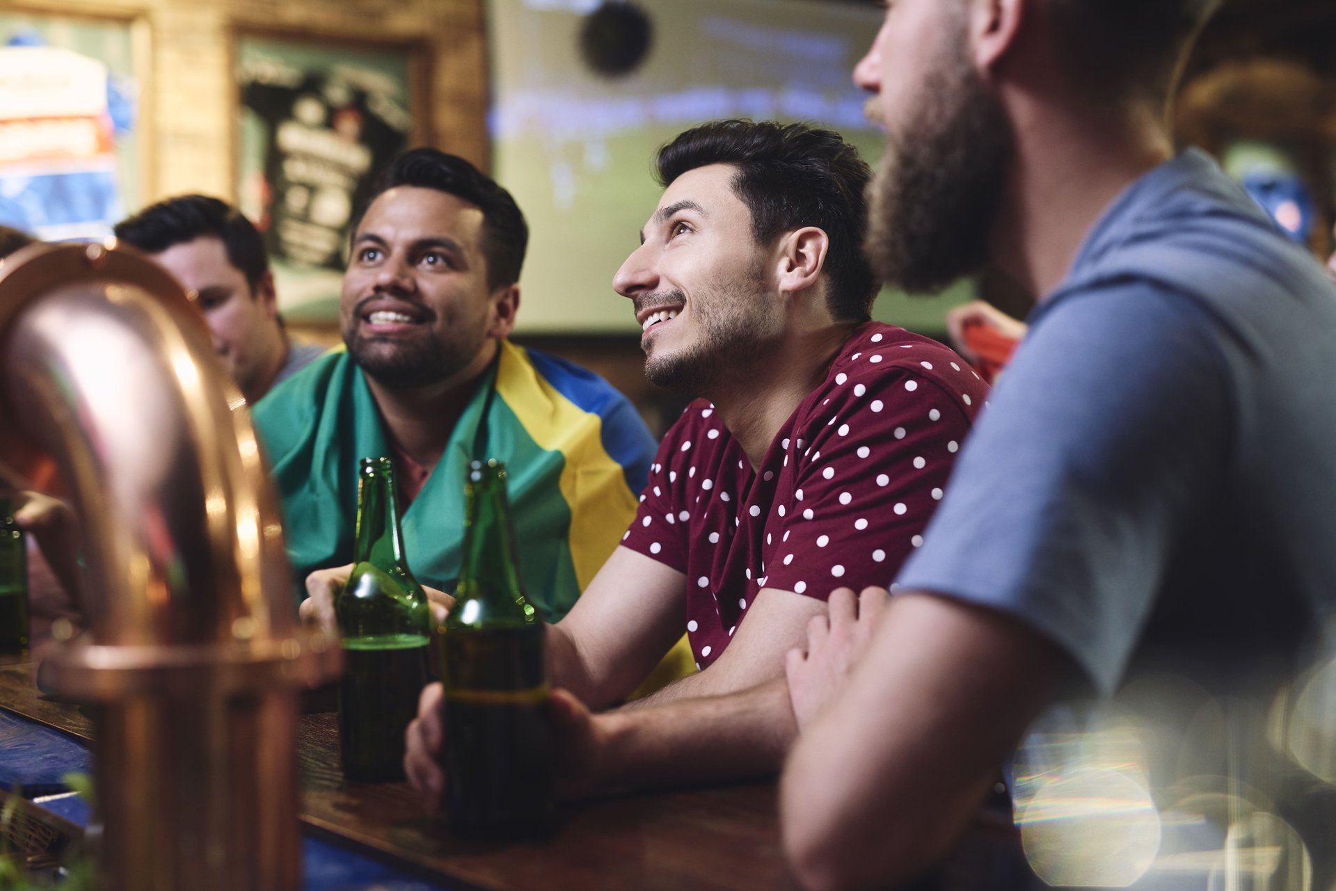 black and white bed linen