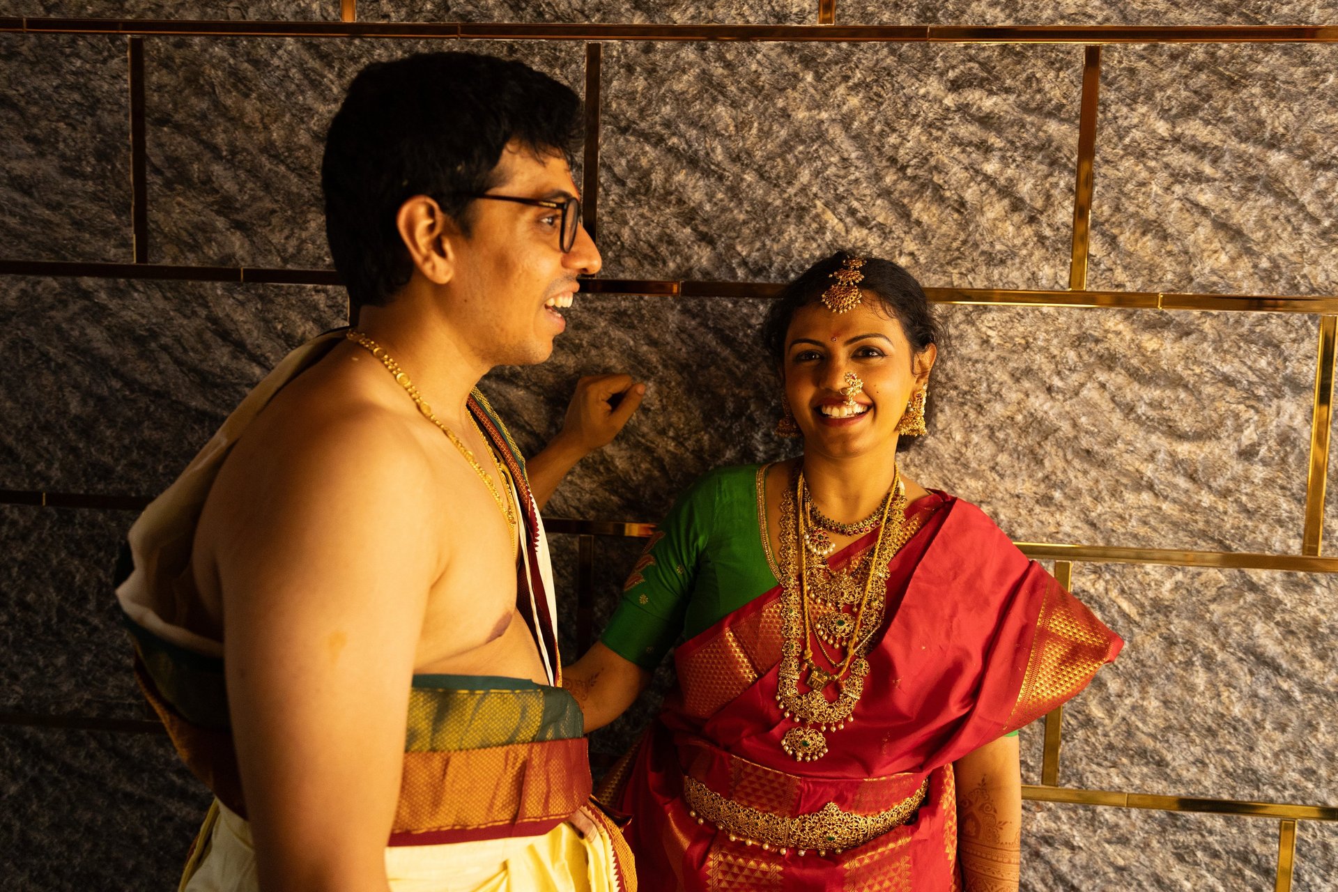 black and white bed linen