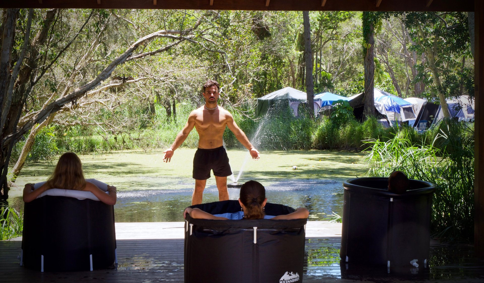 gray computer monitor