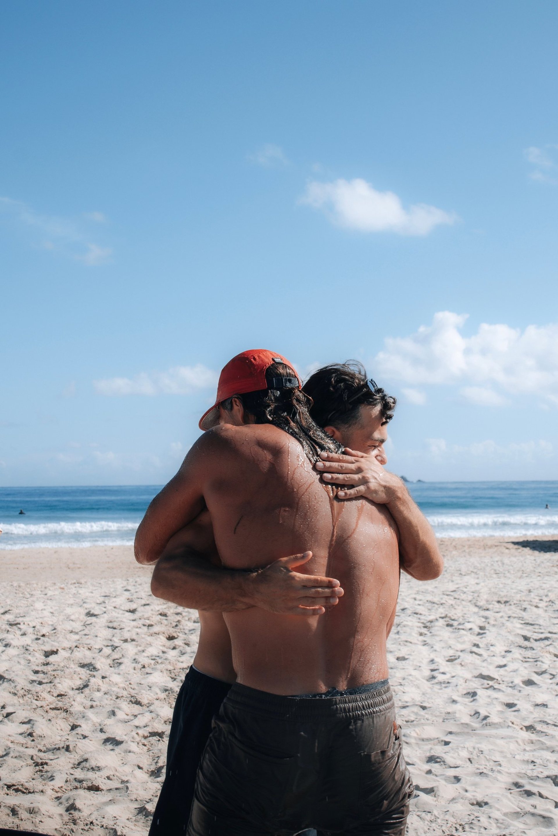 gray computer monitor