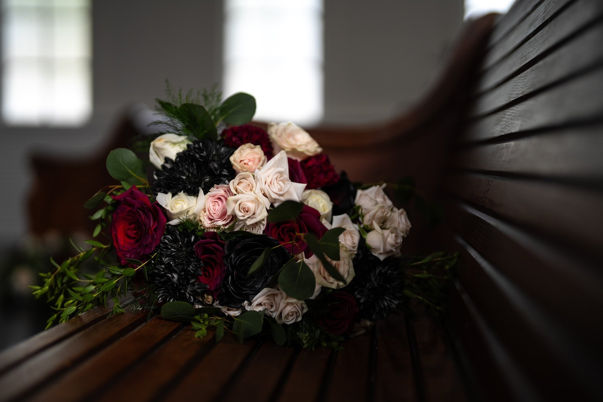 black and white bed linen