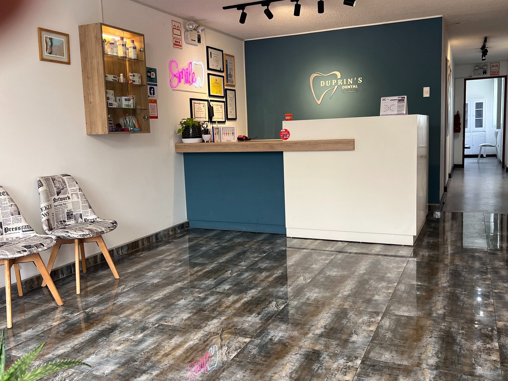 black and brown leather padded tub sofa