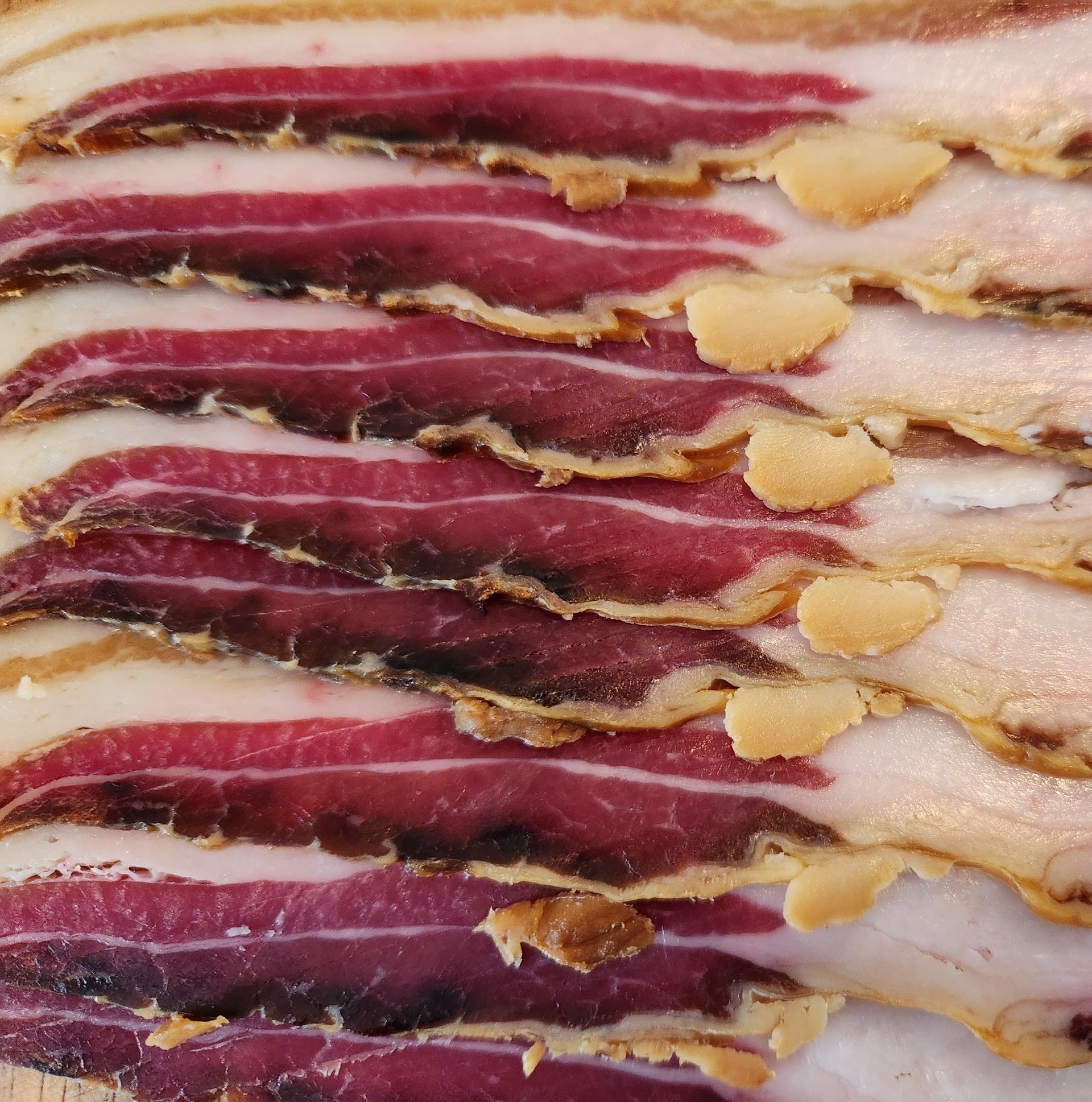 gray computer monitor