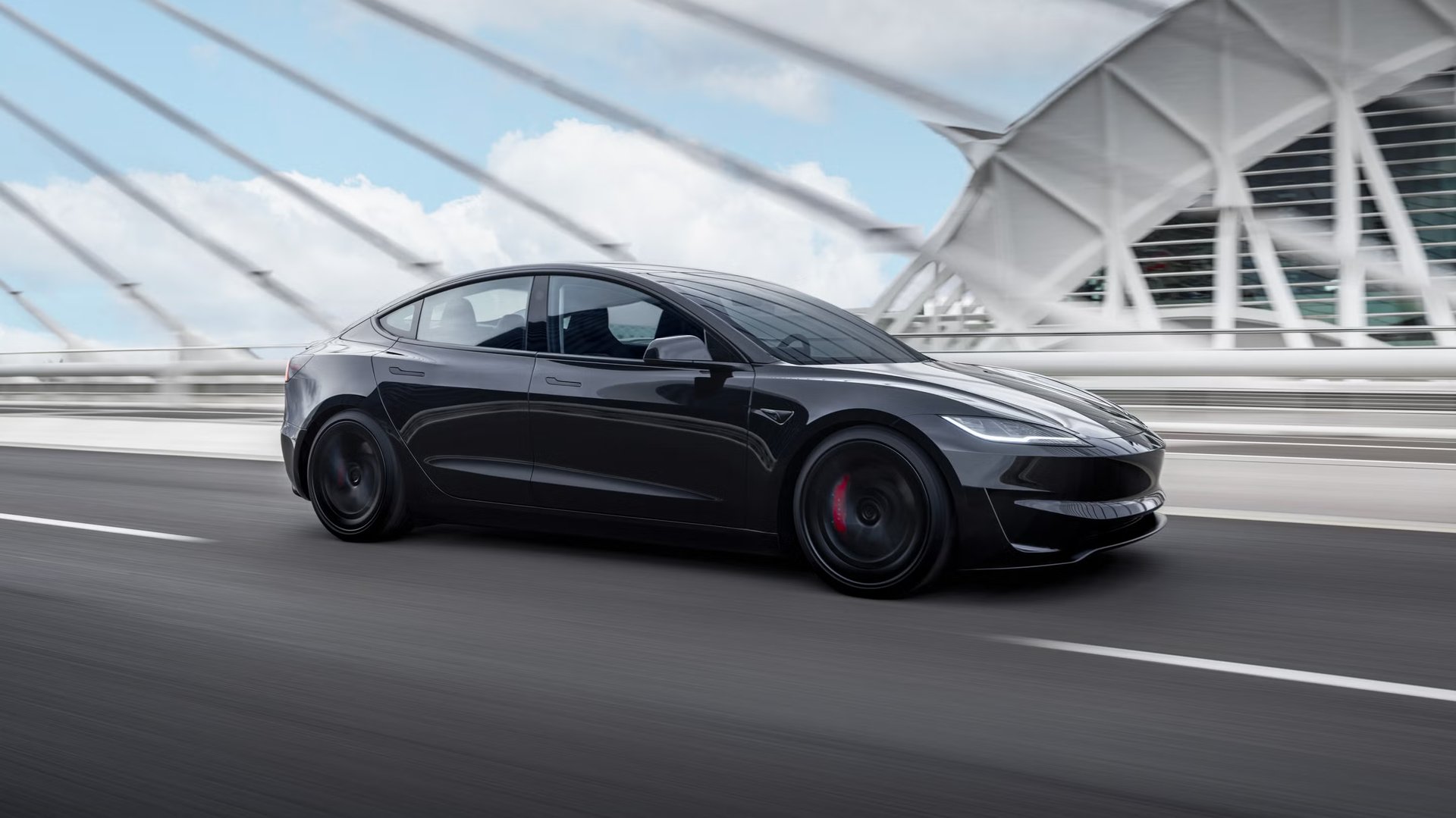 Tintado de lunas Tesla Model 3 en Madrid