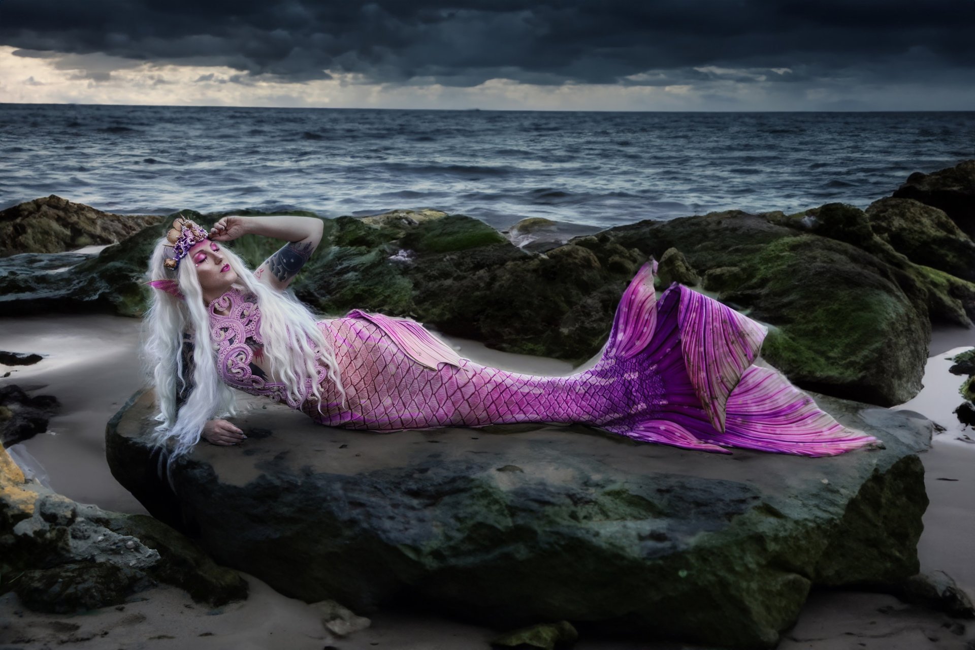 black blue and yellow textile