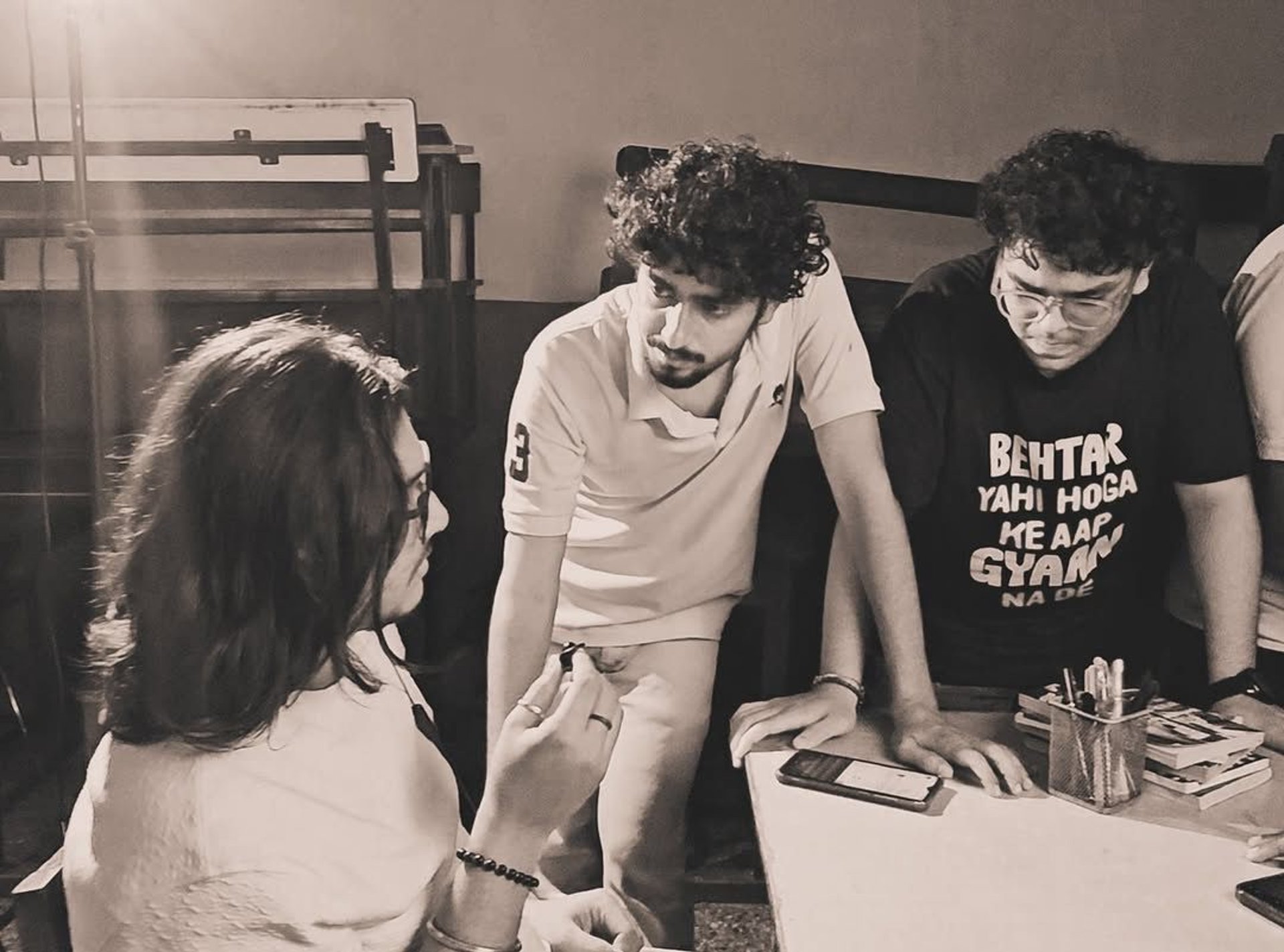 black and white bed linen