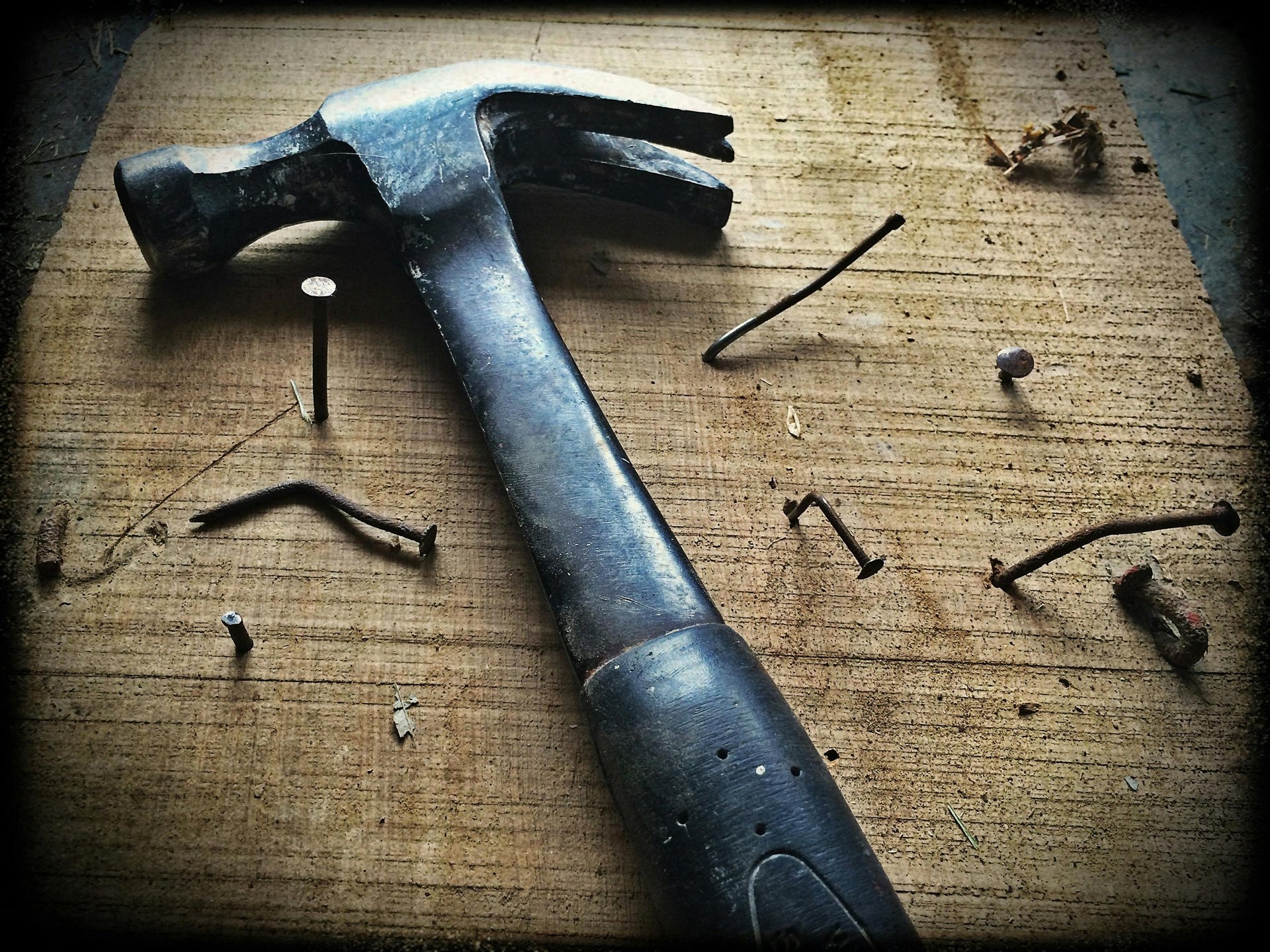 Par-One Construction - Hammer and Nails