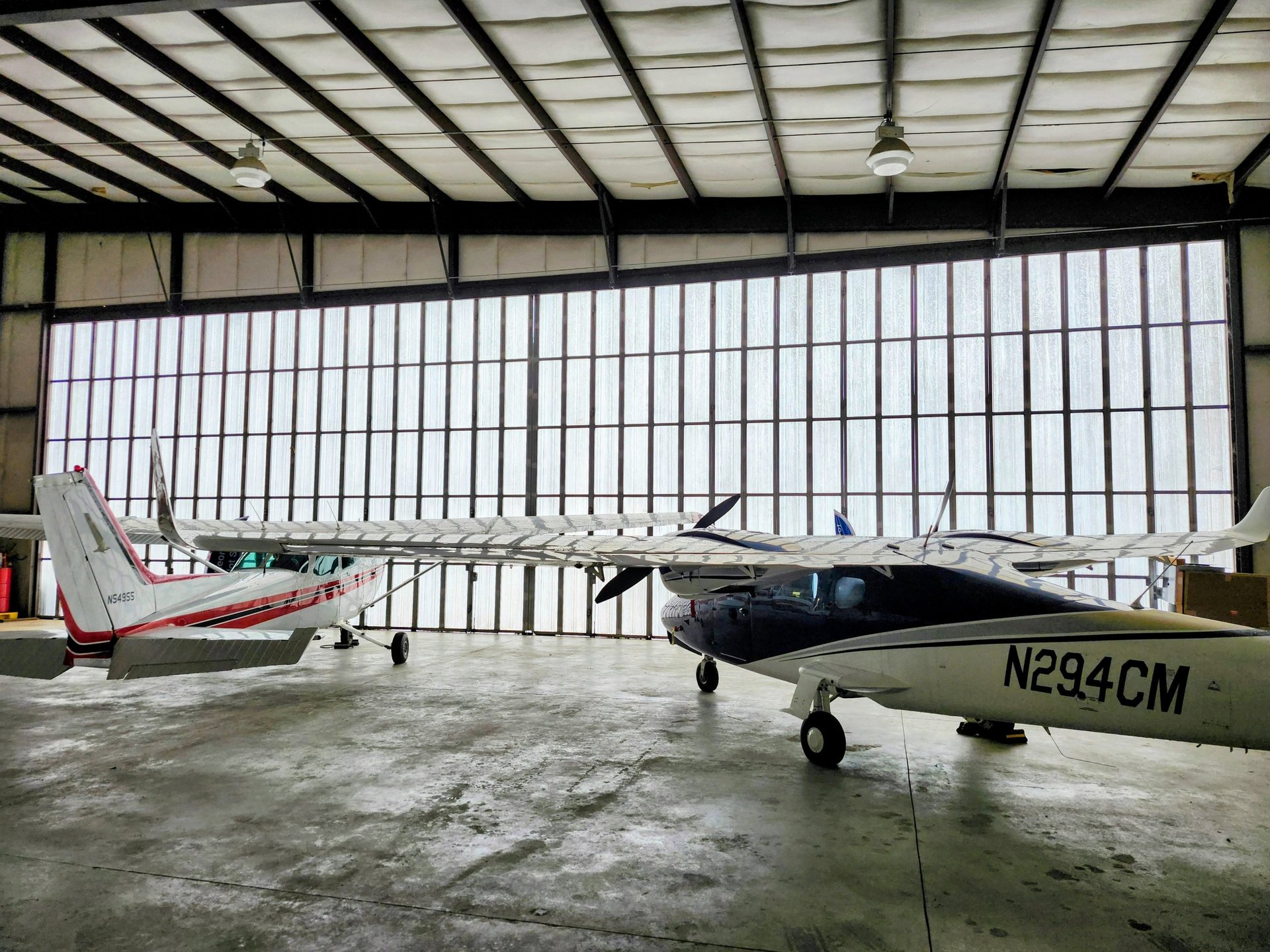 a large empty warehouse with no people in it