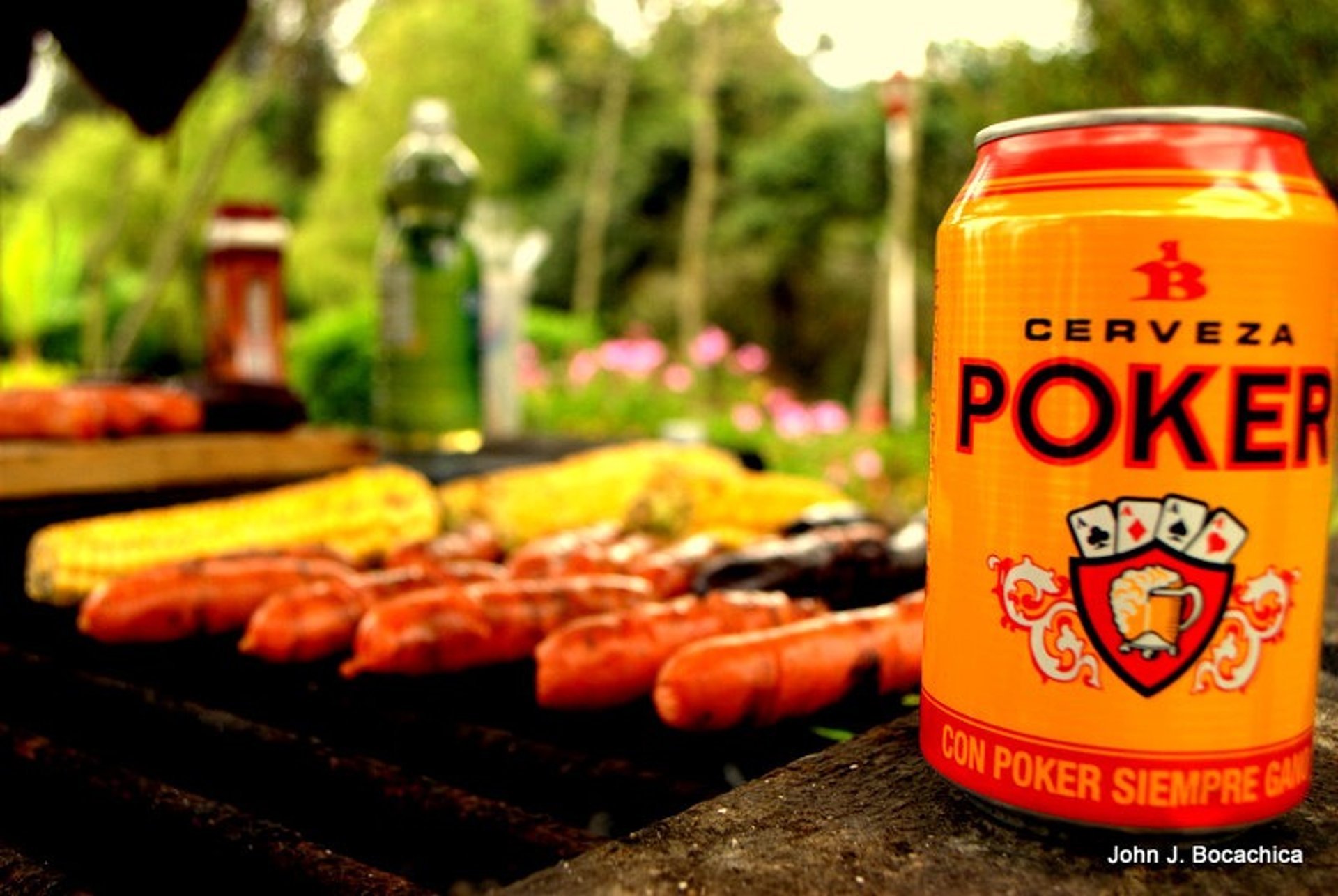an abstract photo of a curved building with a blue sky in the background