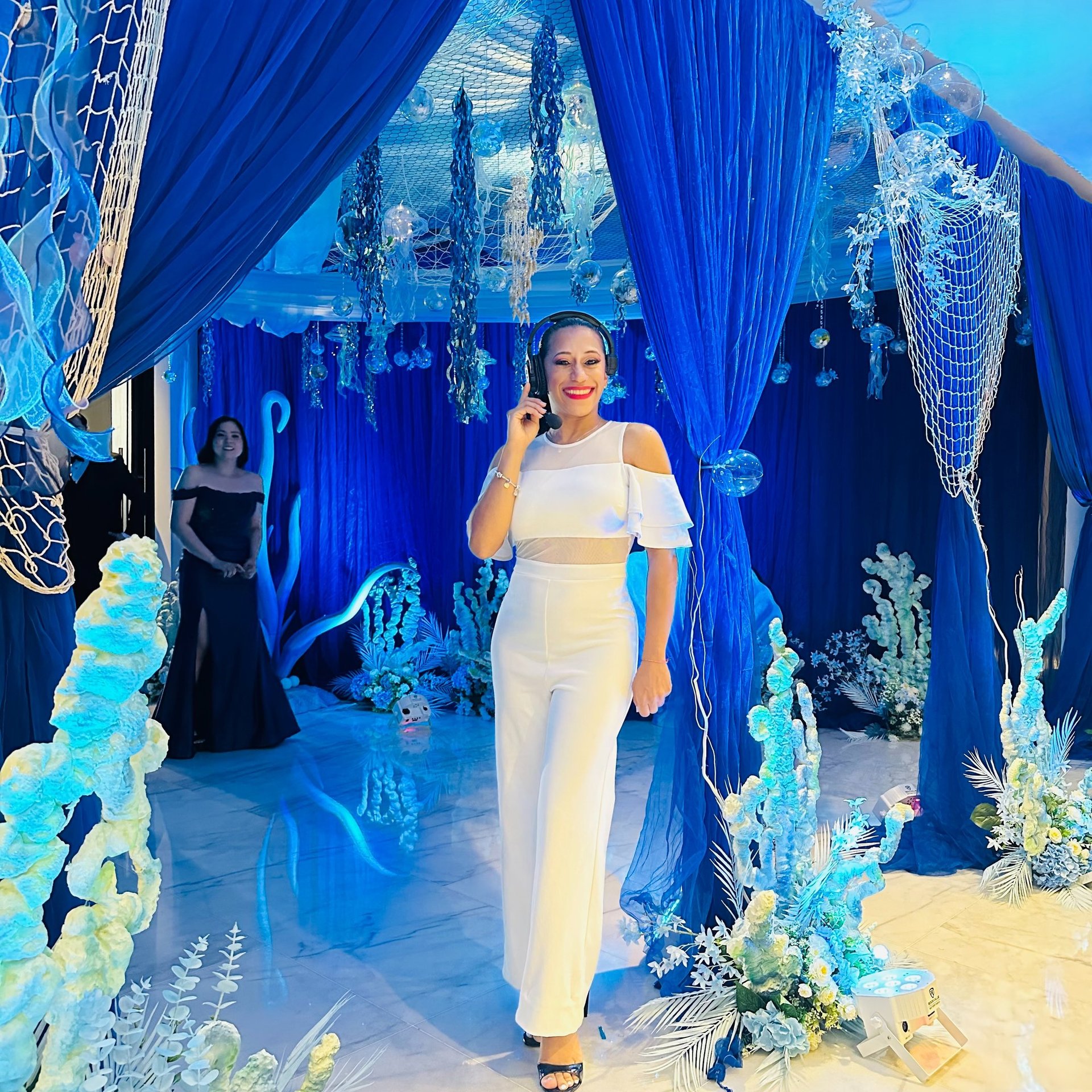 an abstract photo of a curved building with a blue sky in the background