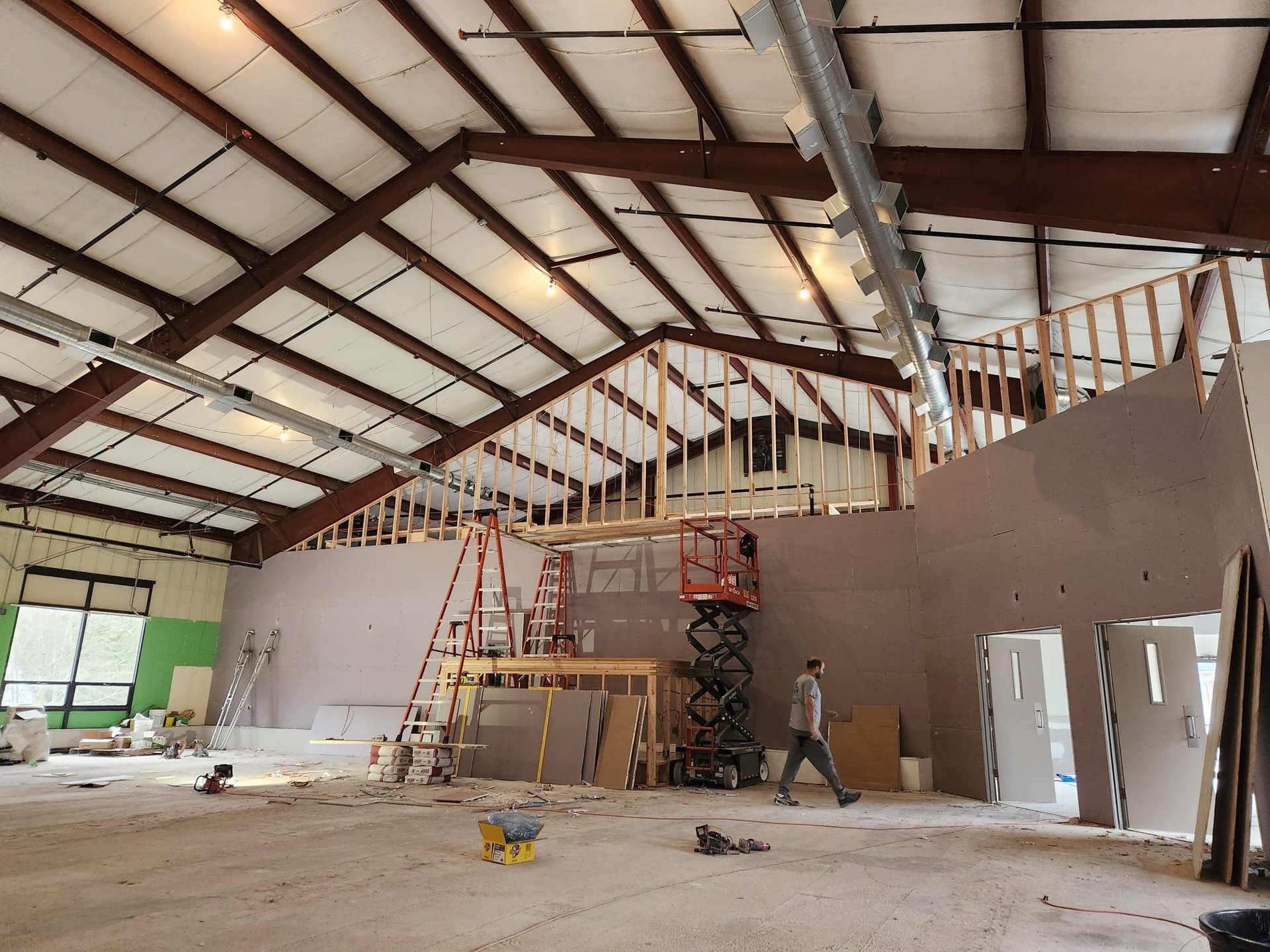 black and white bed linen