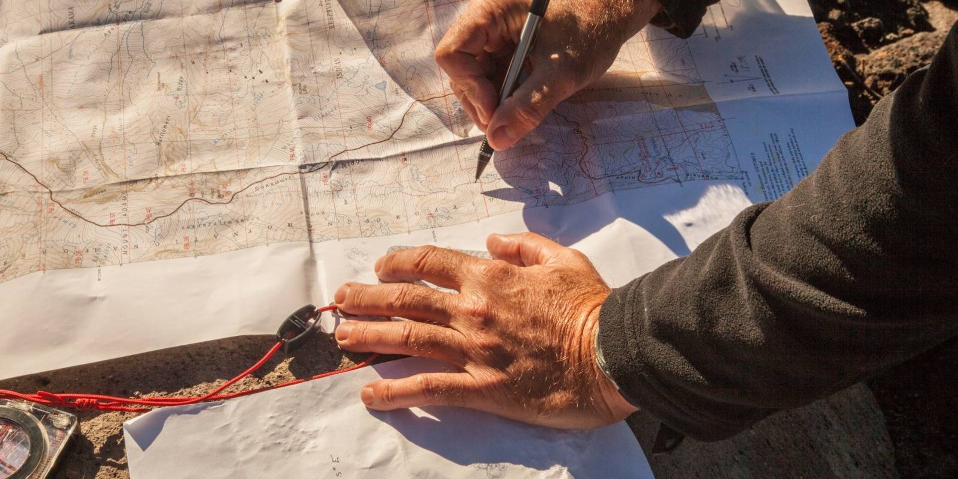 black and brown leather padded tub sofa