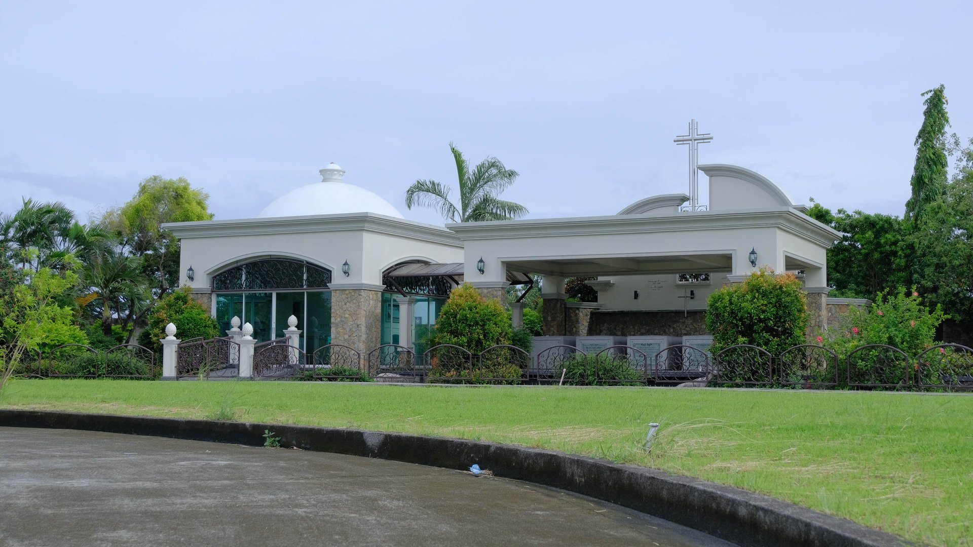 white clouds and blue sky during daytime