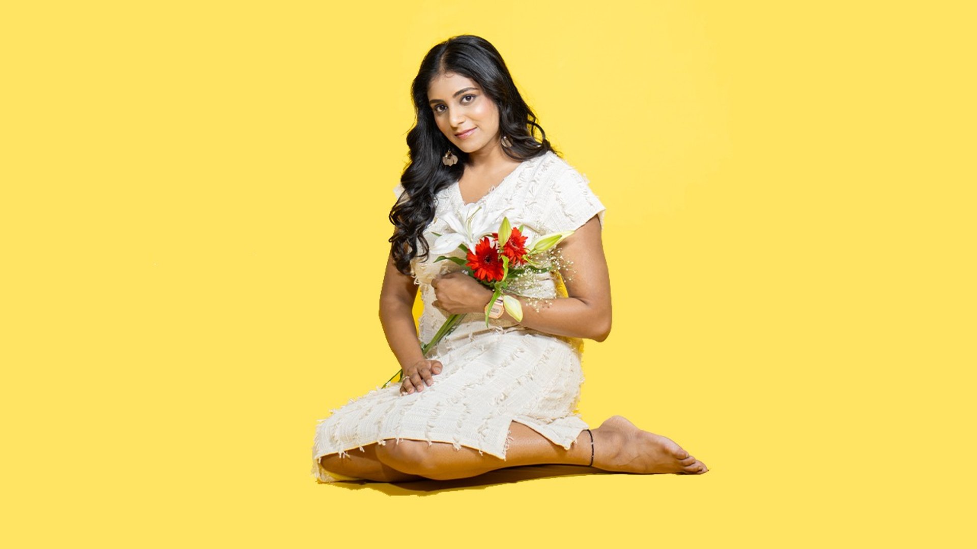 black and white bed linen