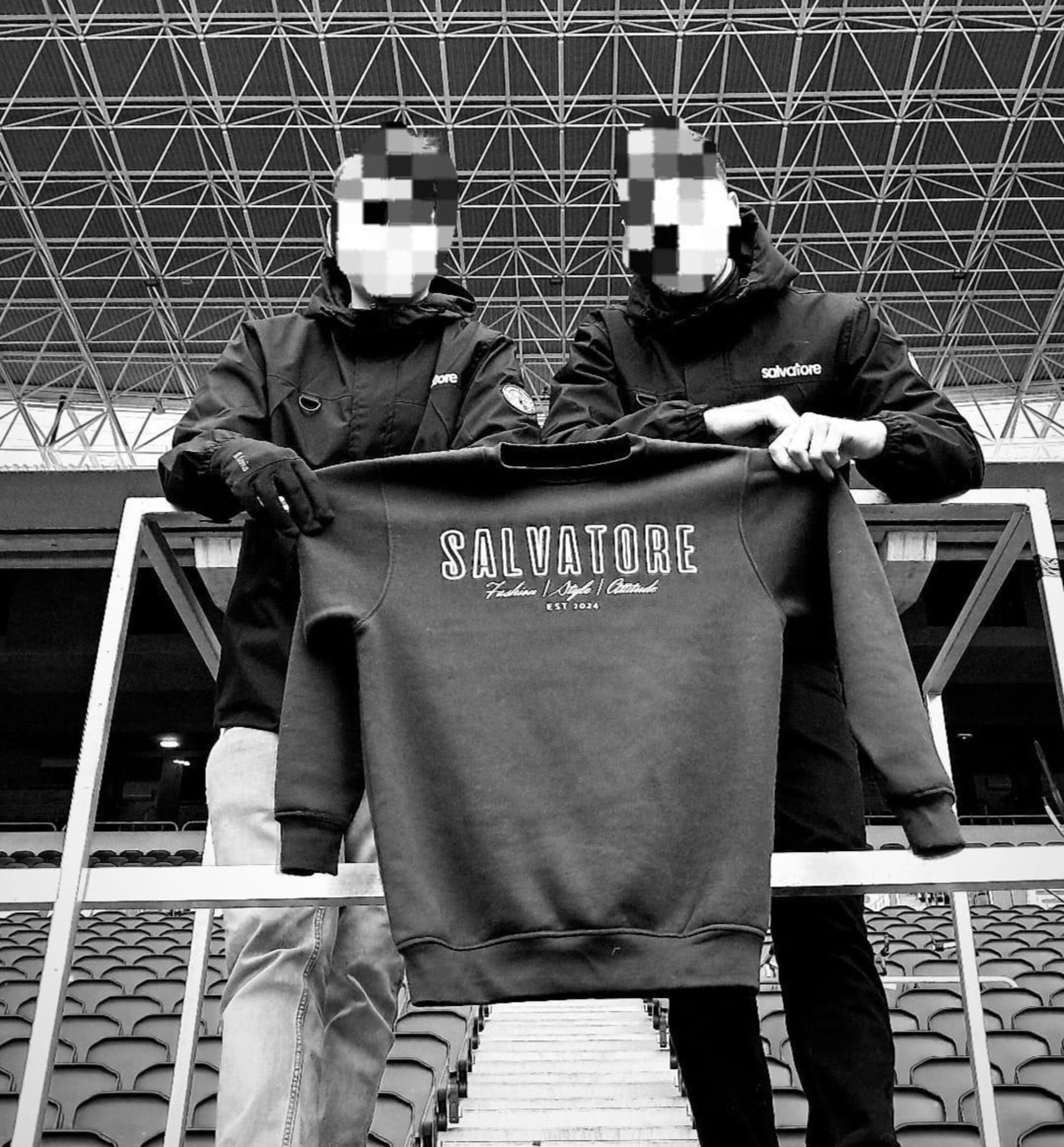 black and white bed linen