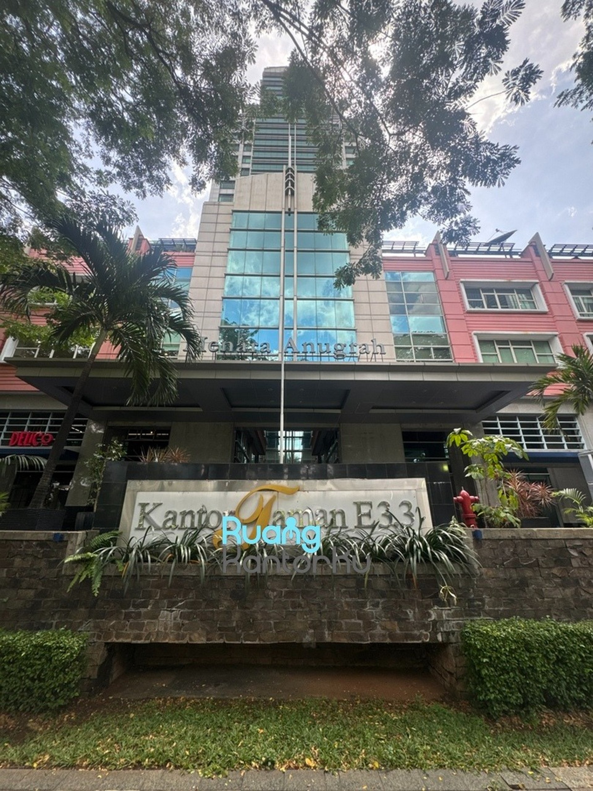 Ruangkantorku - Dijual Gedung Kantor Menara Anugrah Jakarta Selatan