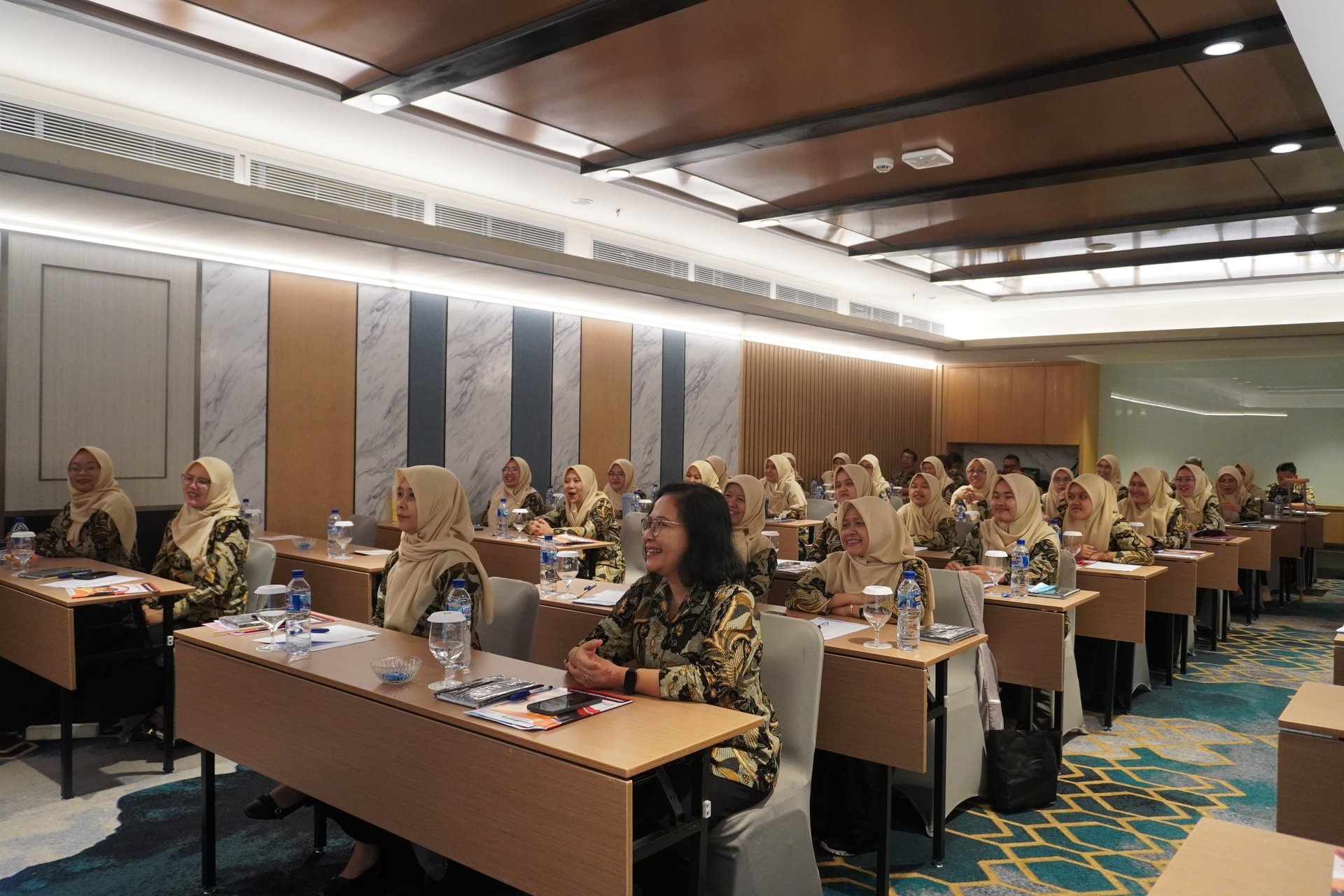 black and brown leather padded tub sofa