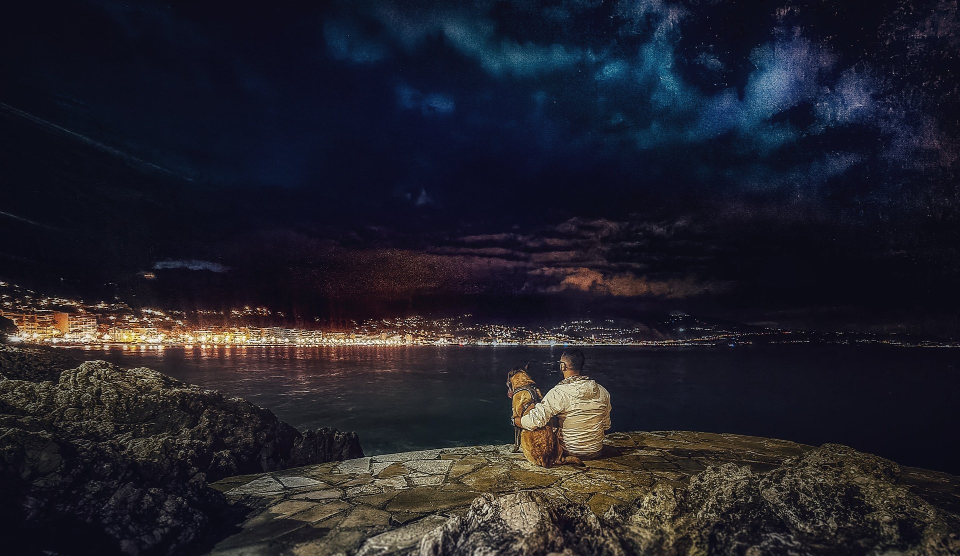 black and white bed linen