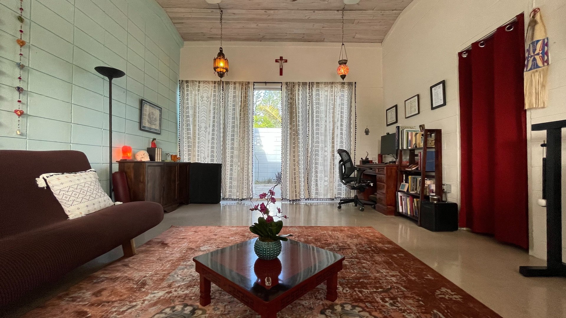 red rose in close up photography