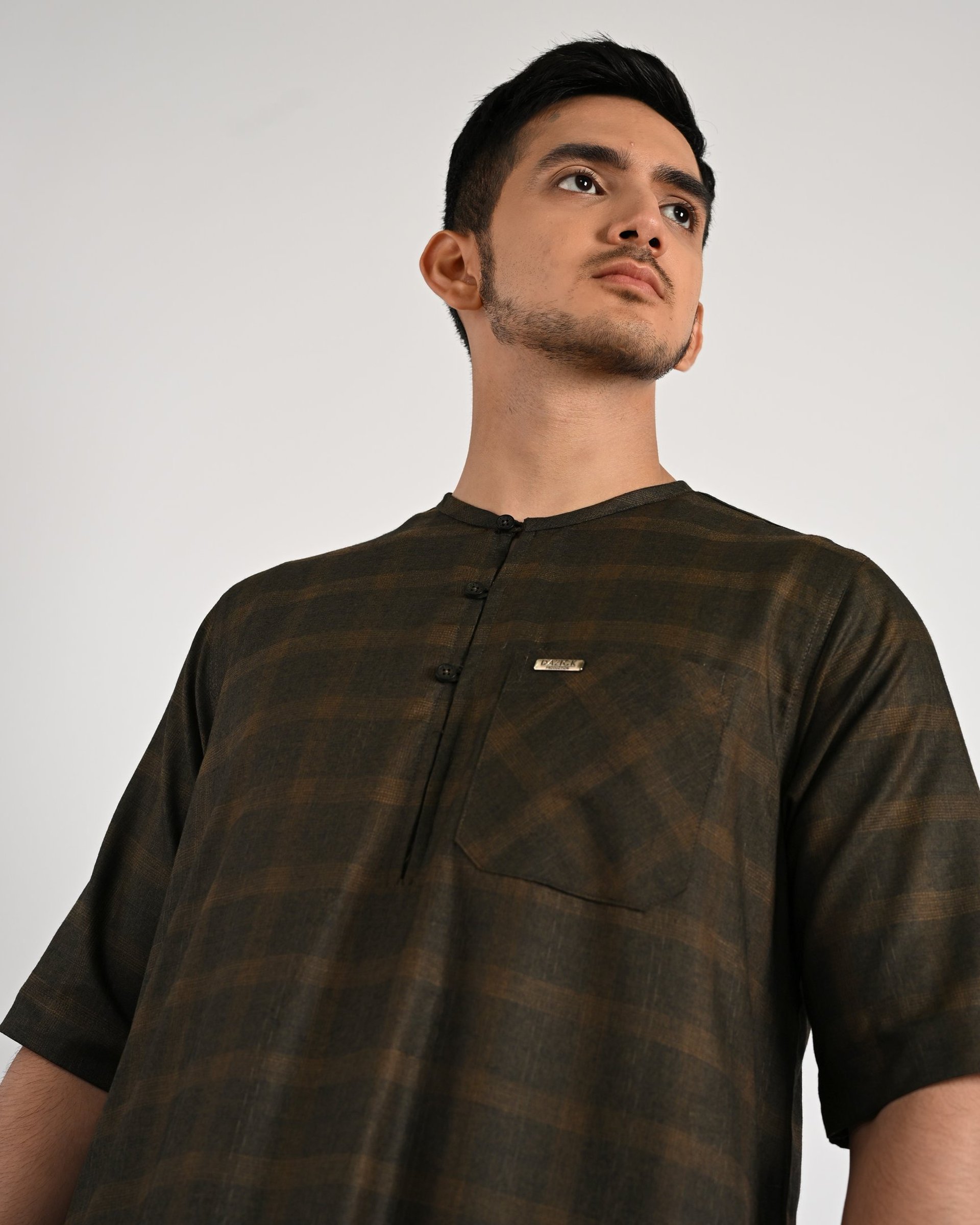 black and white bed linen