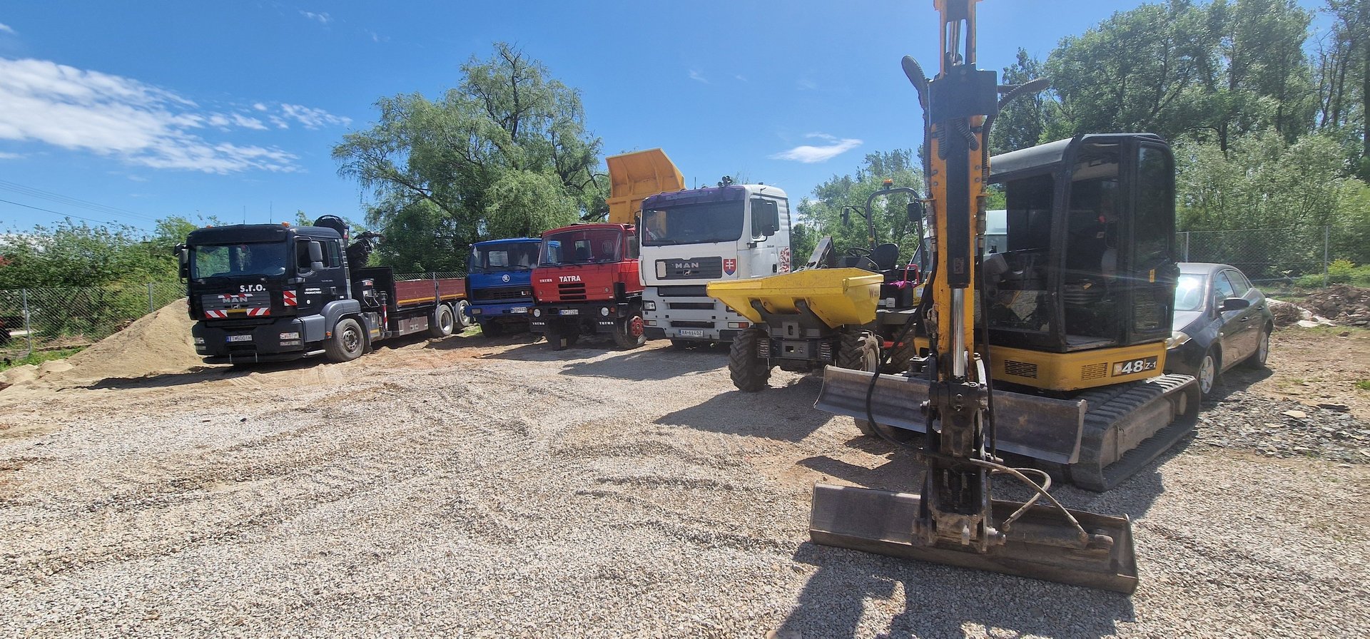 black and brown leather padded tub sofa