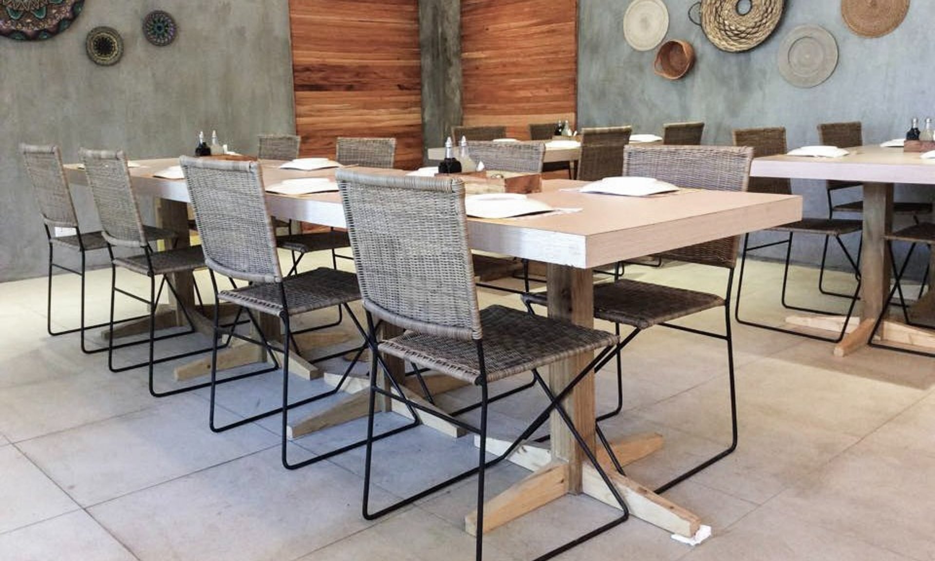 black and brown leather padded tub sofa