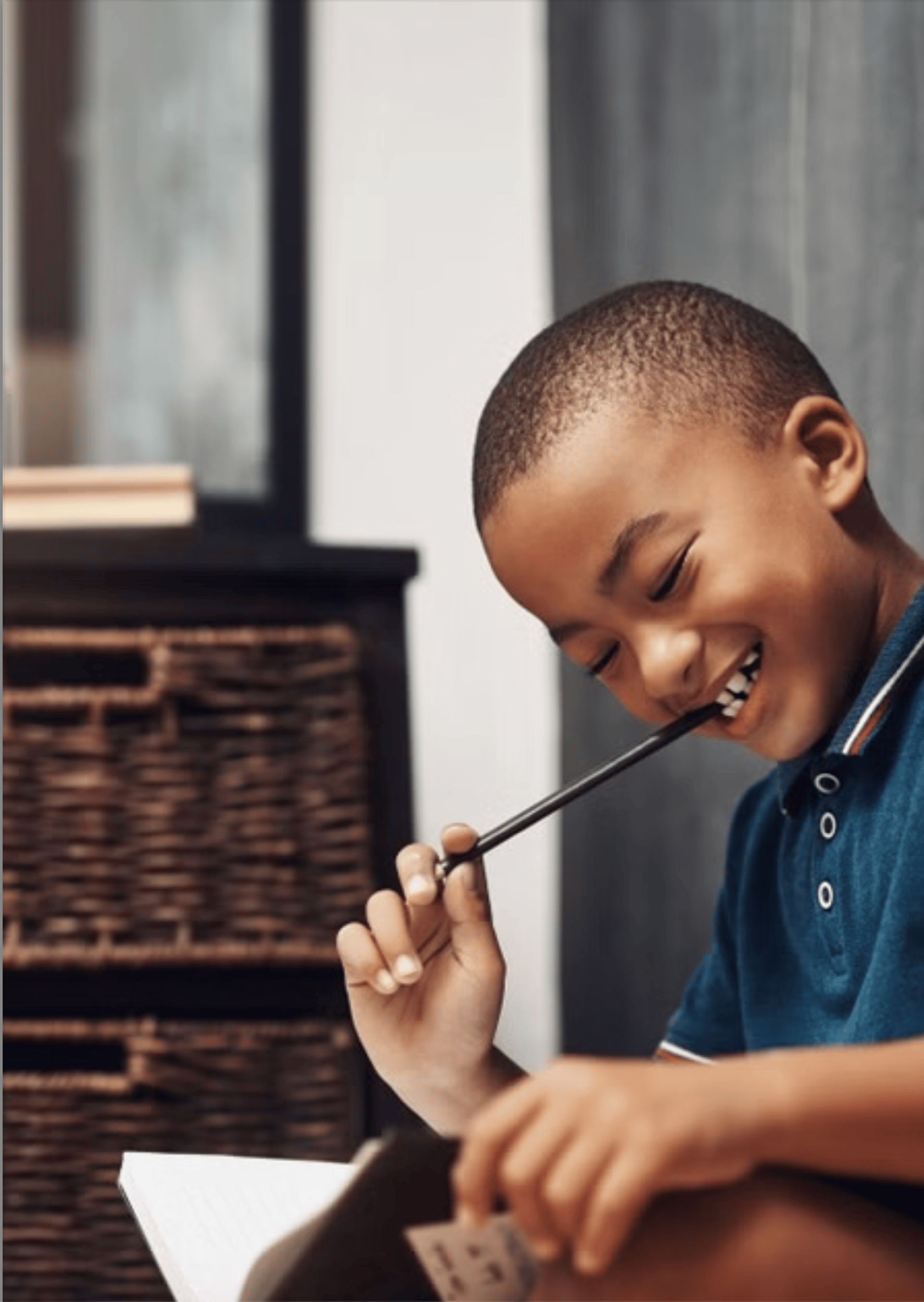 black and white bed linen