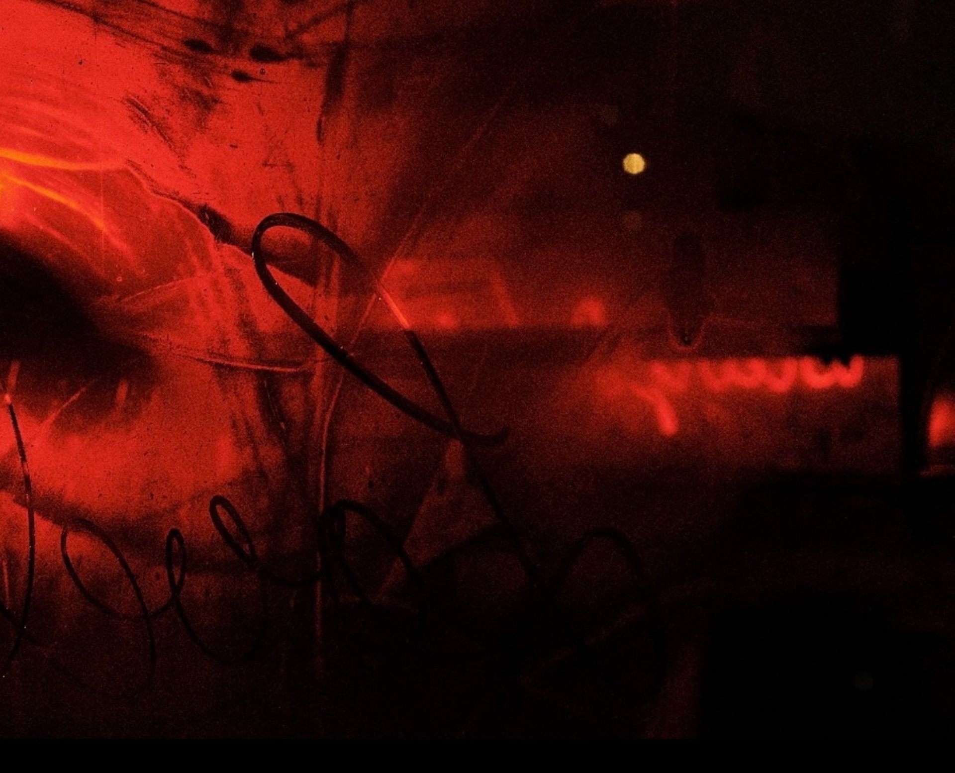 black and white bed linen