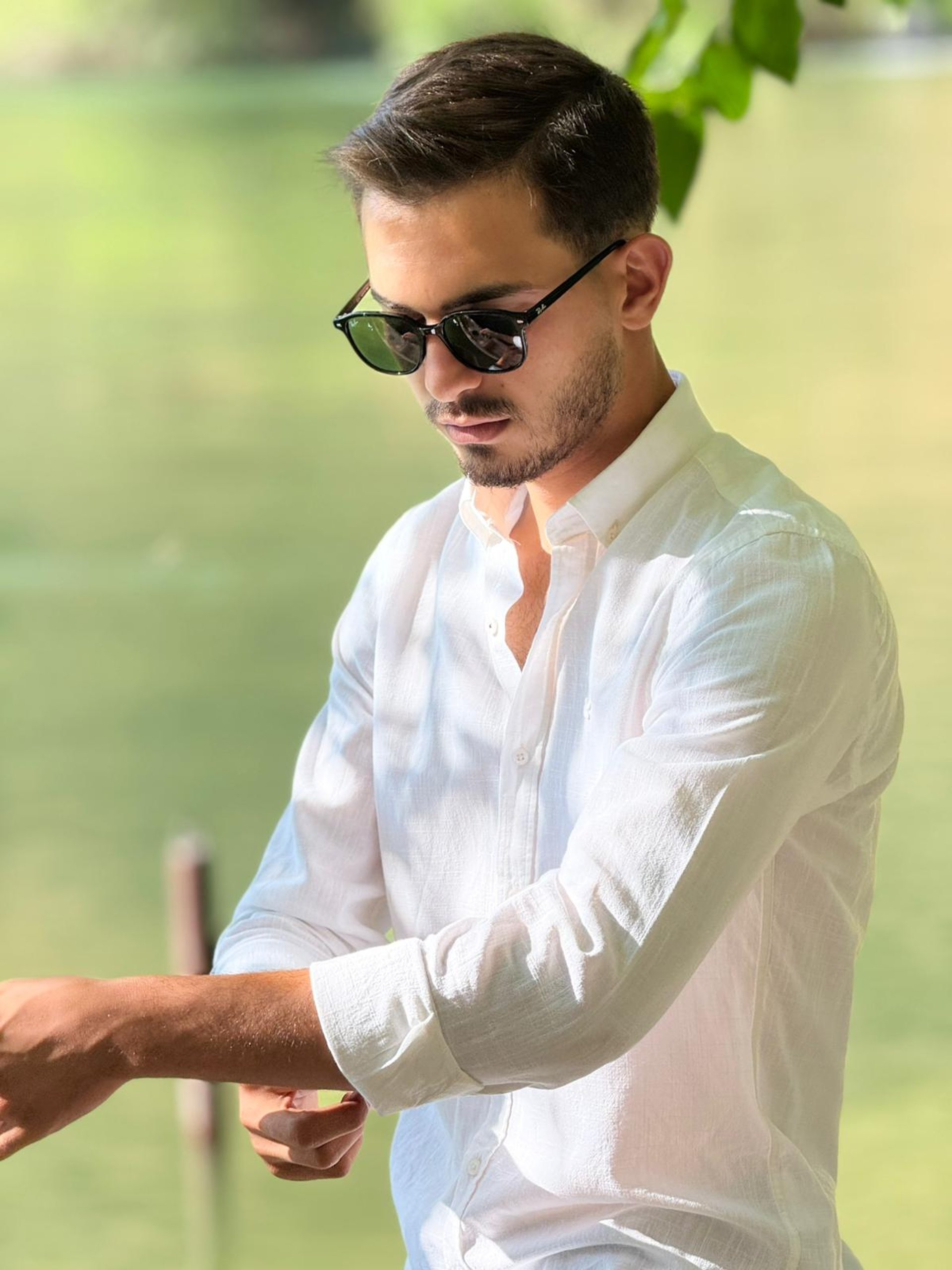 black and white bed linen