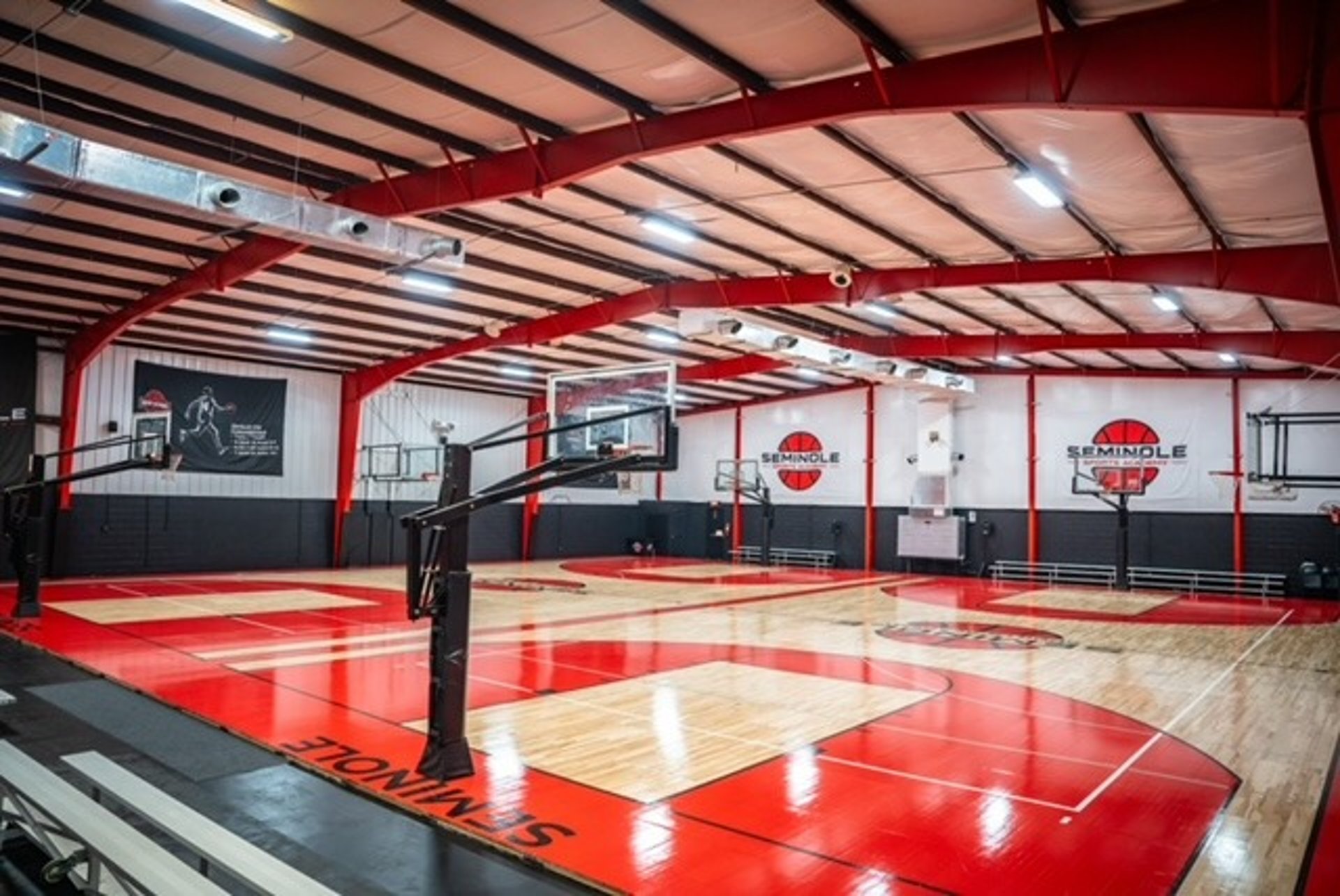 black and white bed linen