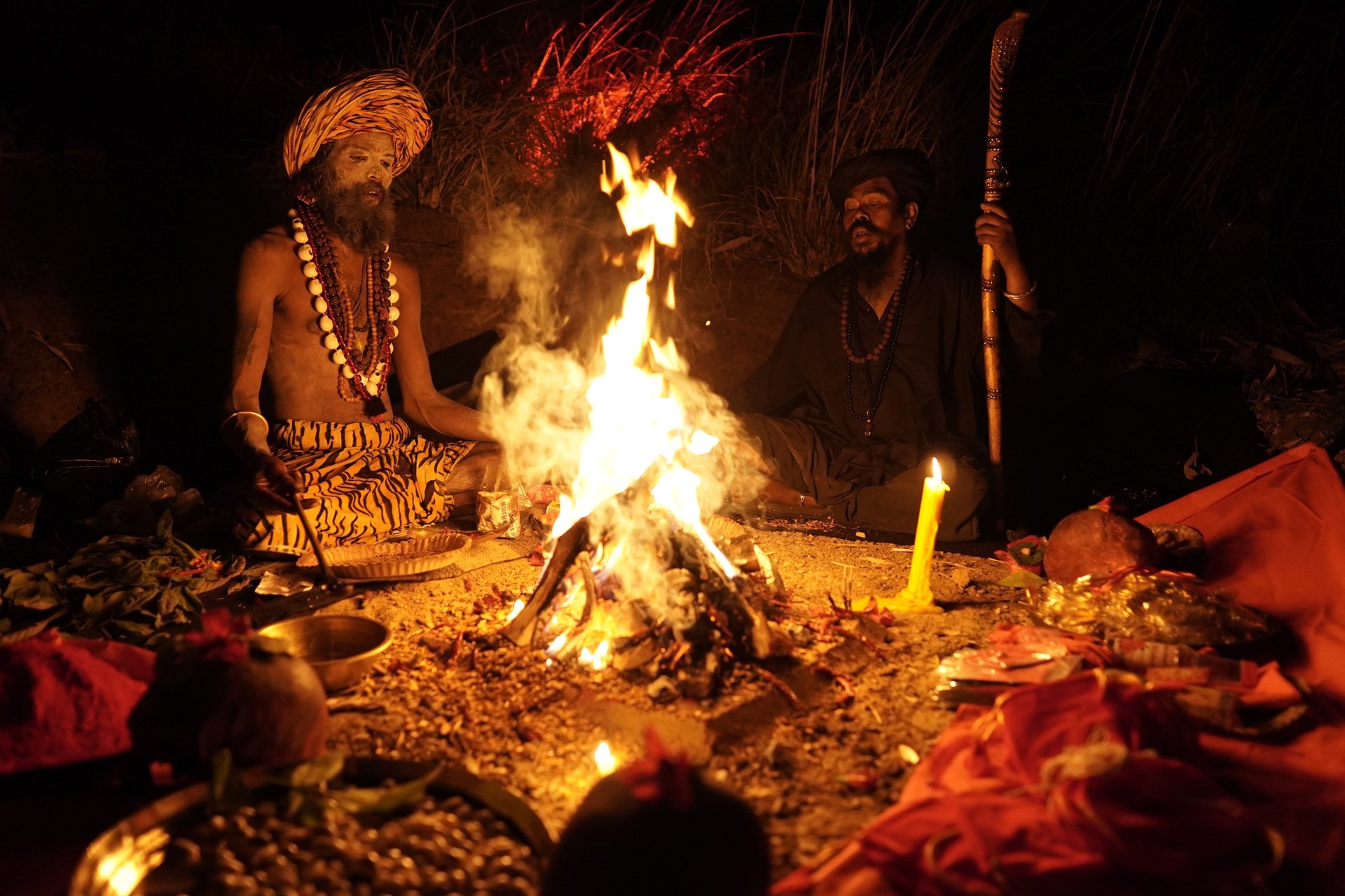 person wearing grey knit sweater