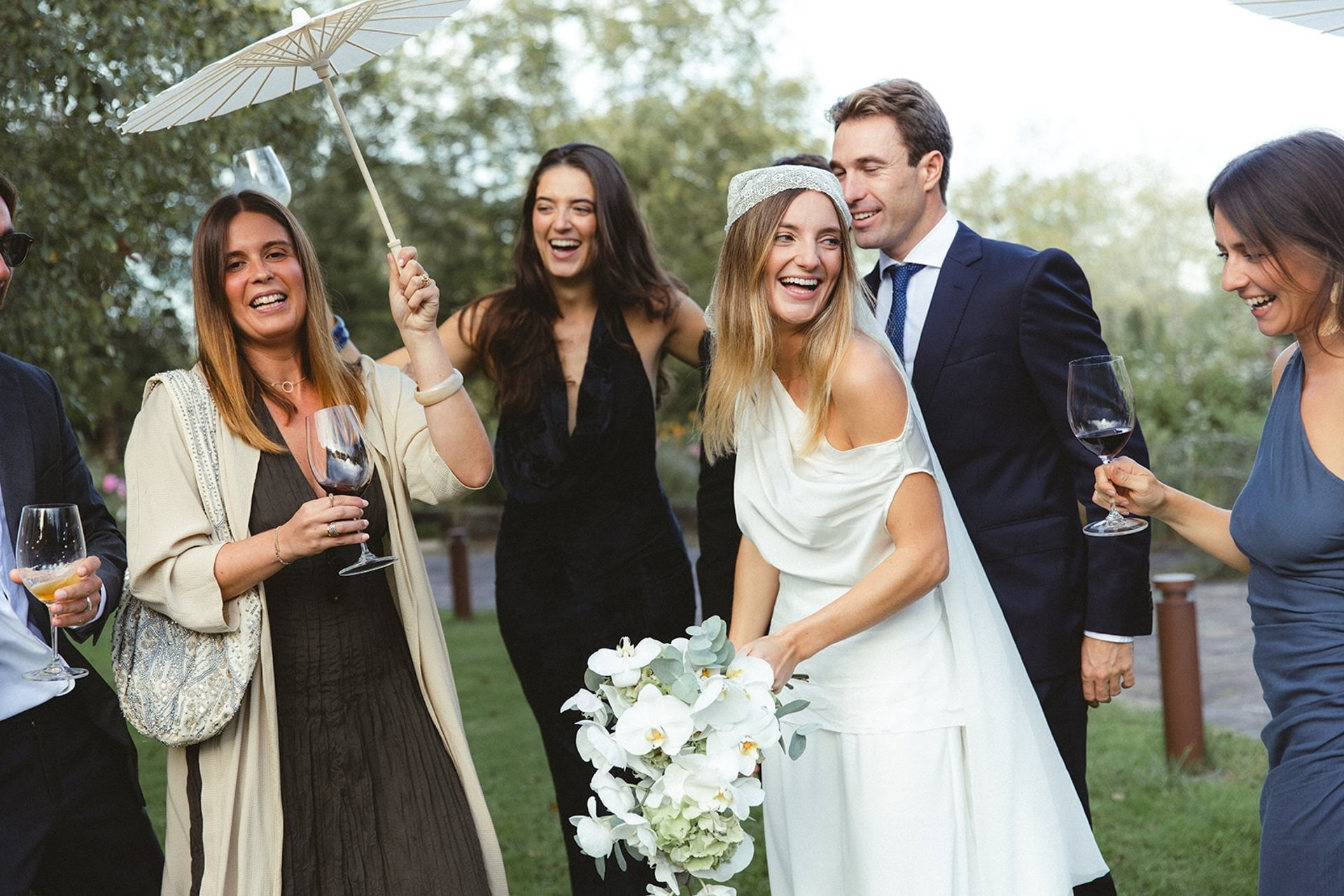 black and white bed linen