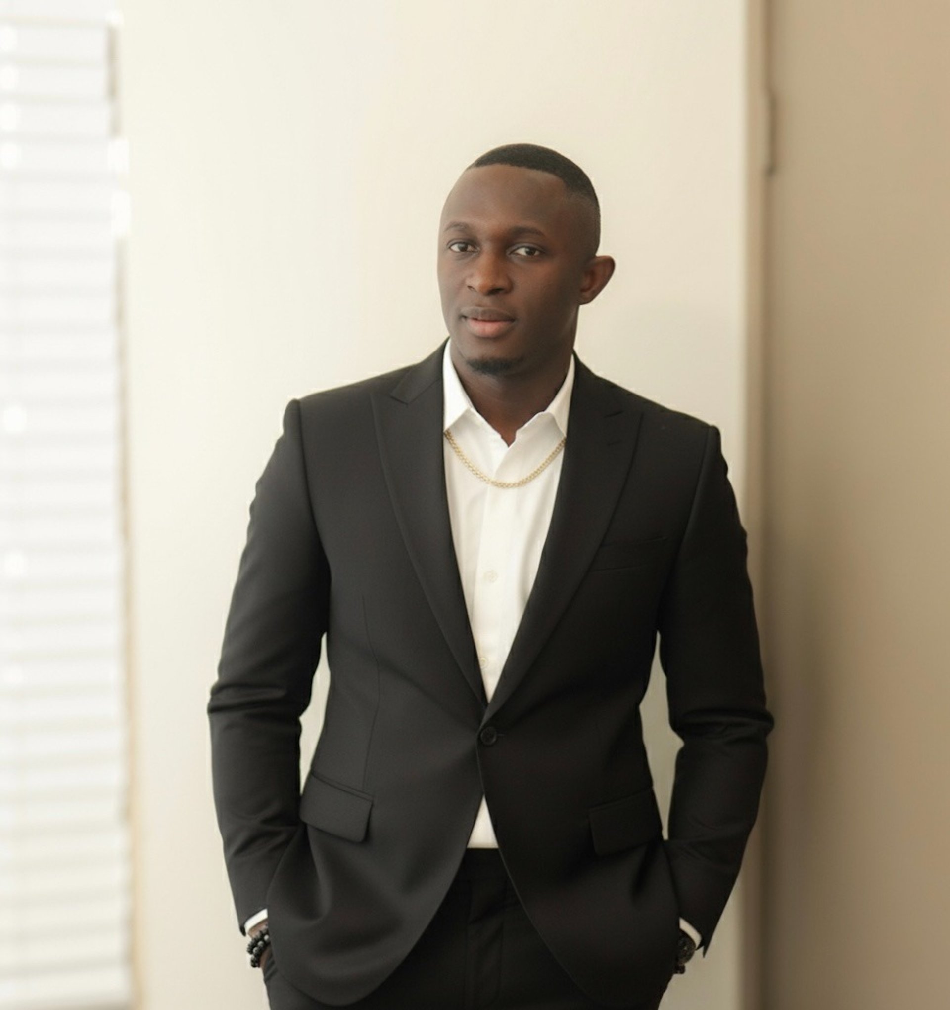 black and brown leather padded tub sofa