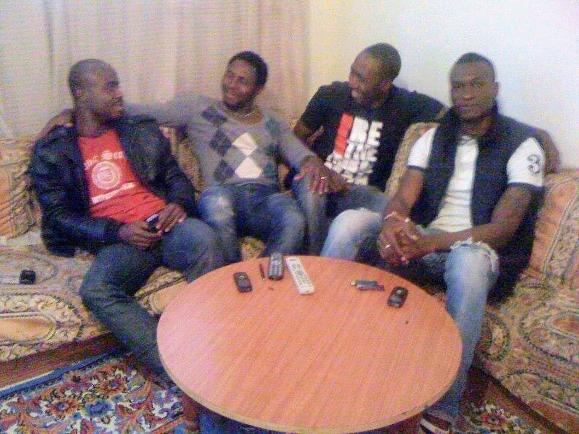 black and white bed linen