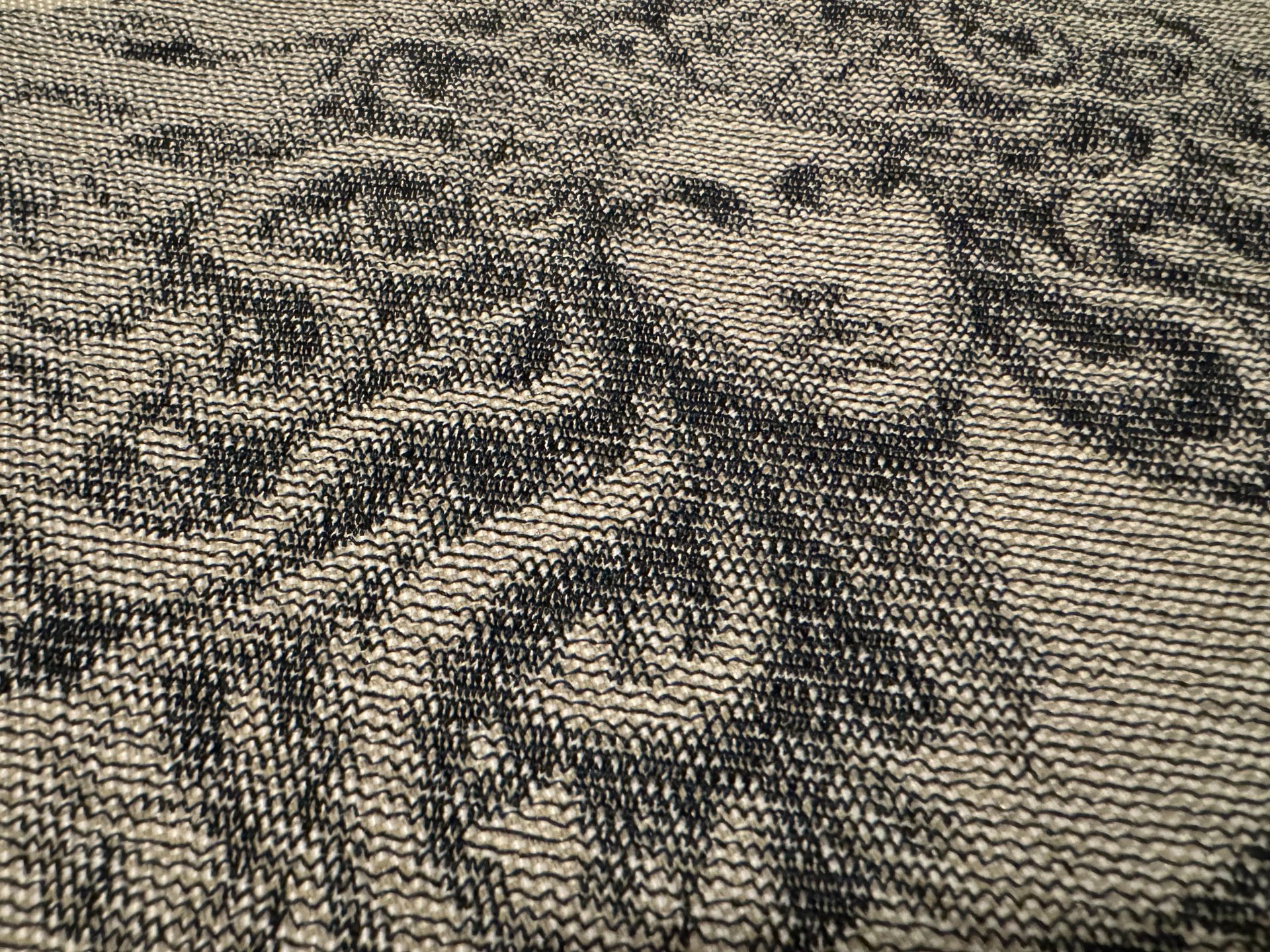 black and white bed linen