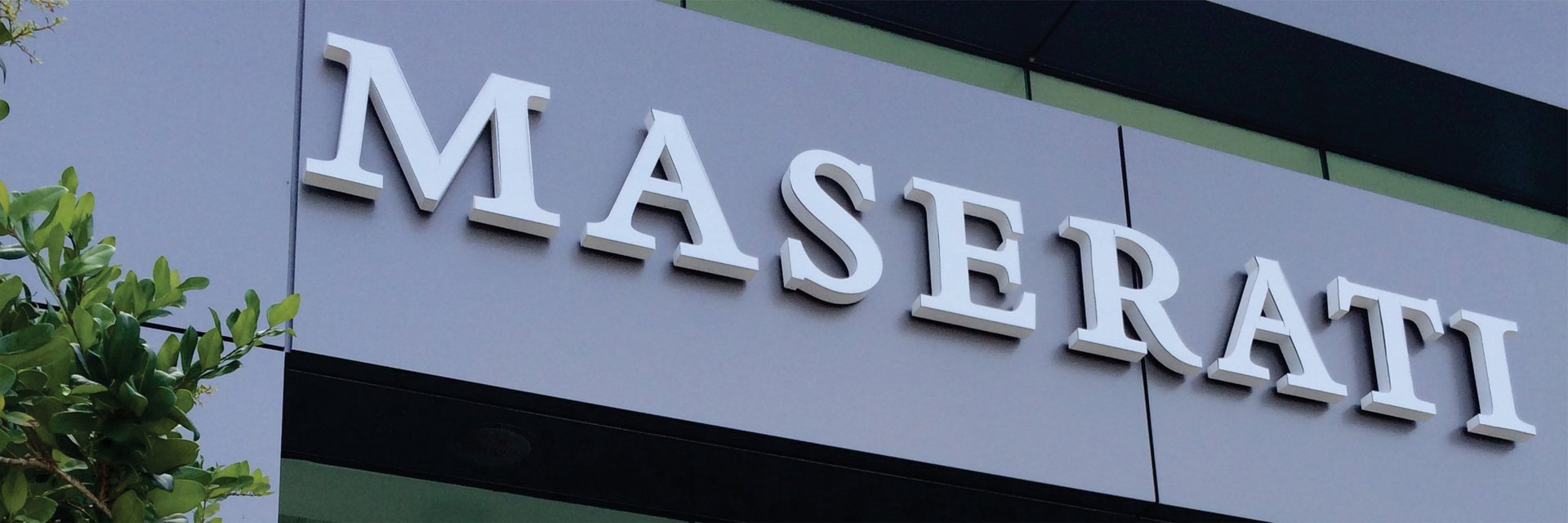 Halo lit fabricated letters