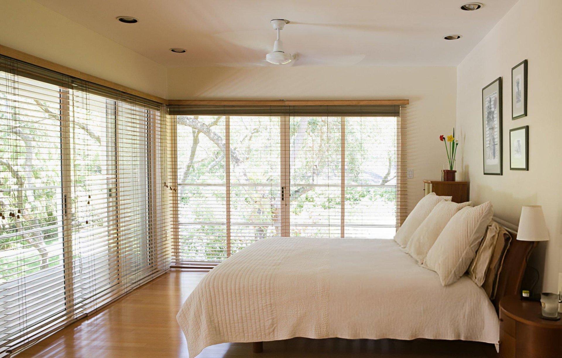 black and brown leather padded tub sofa
