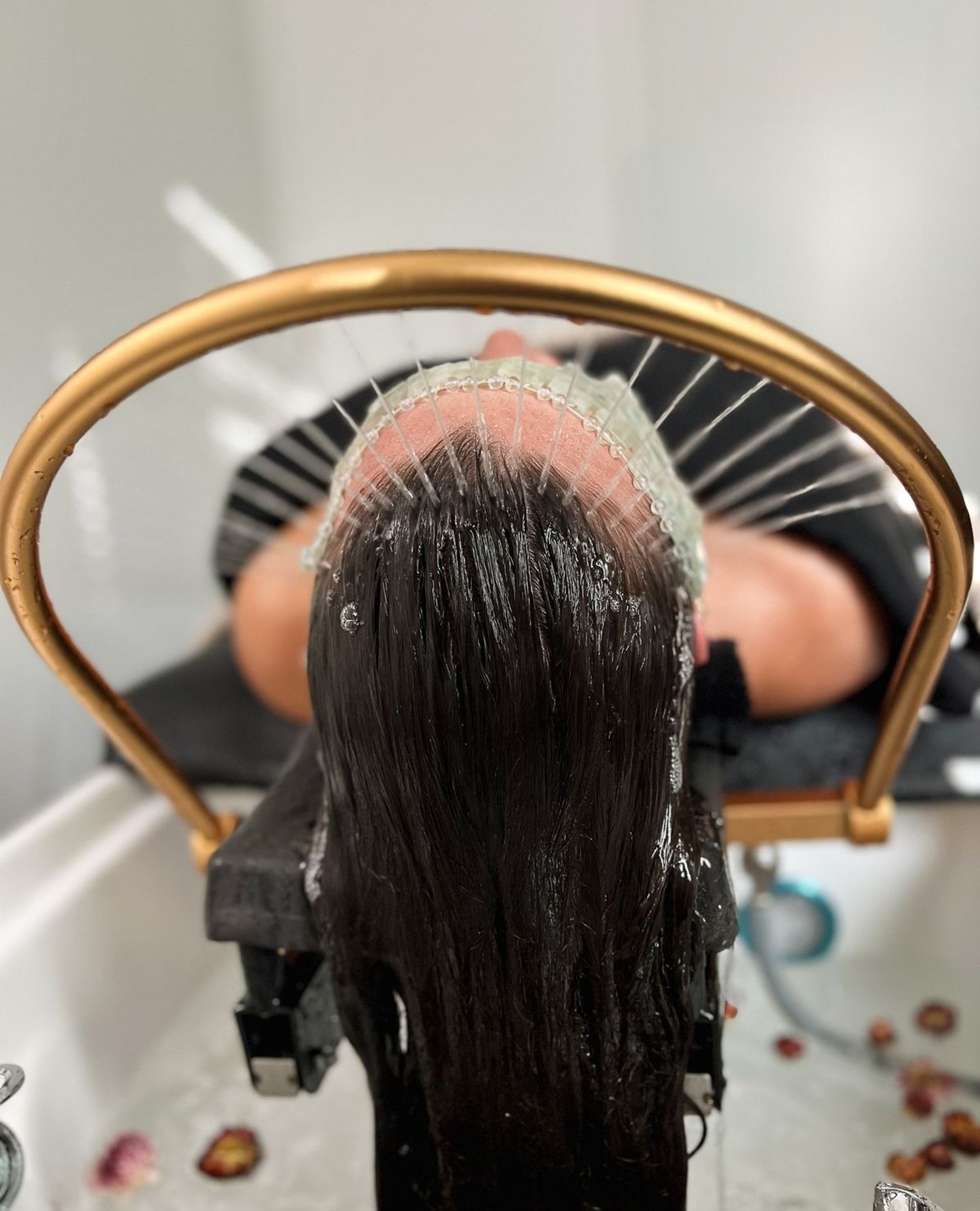 black and white bed linen