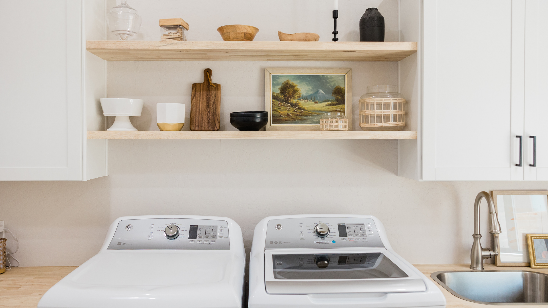 a close up of a stove and oven in a kitchen