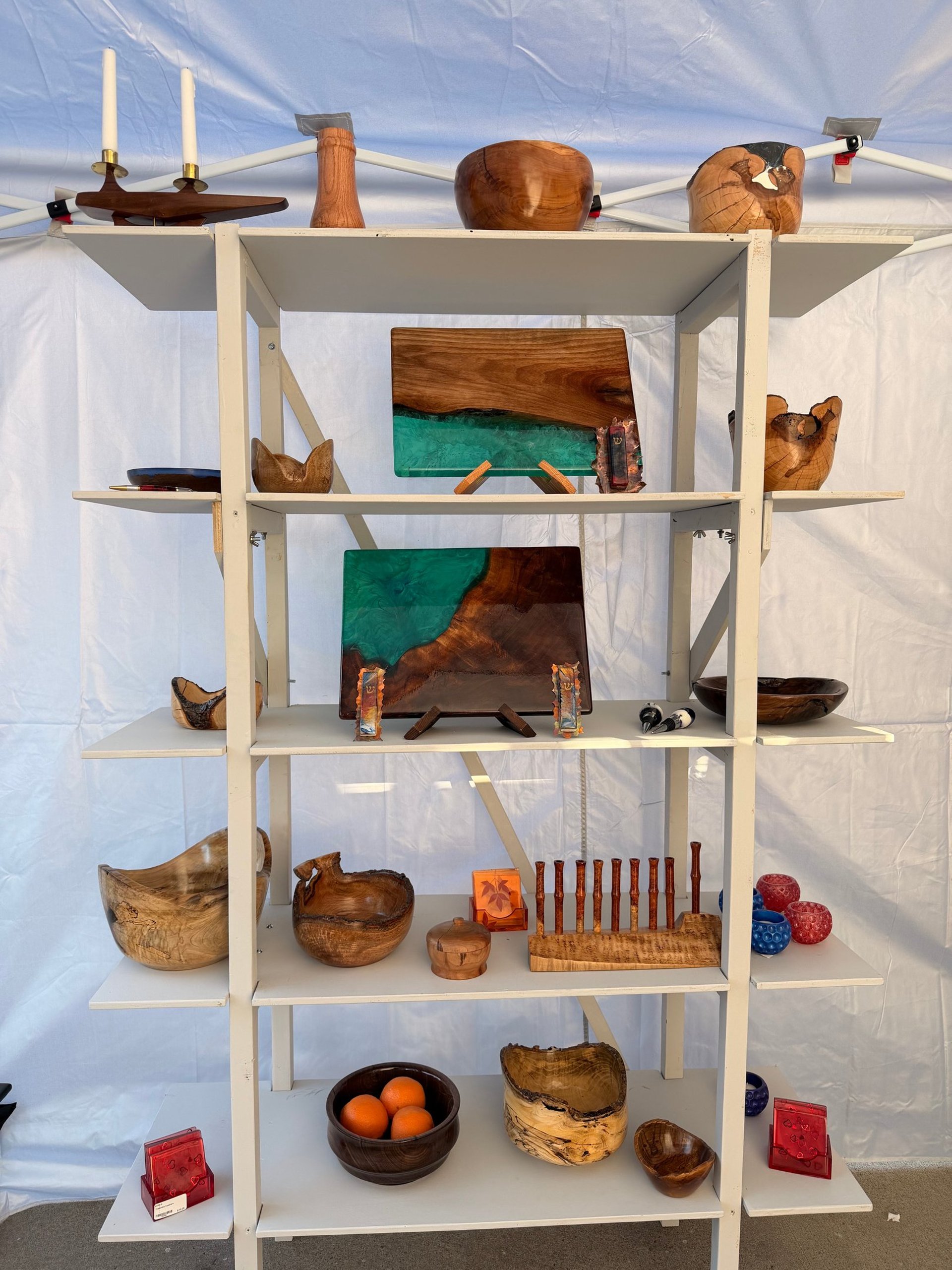 person wearing grey knit sweater