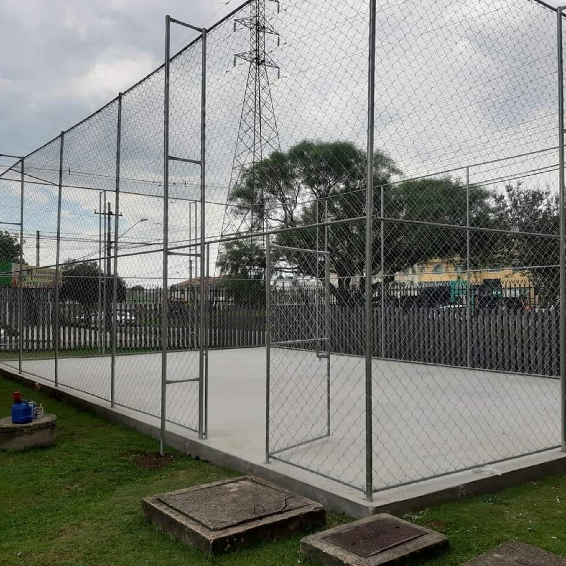 black and brown leather padded tub sofa