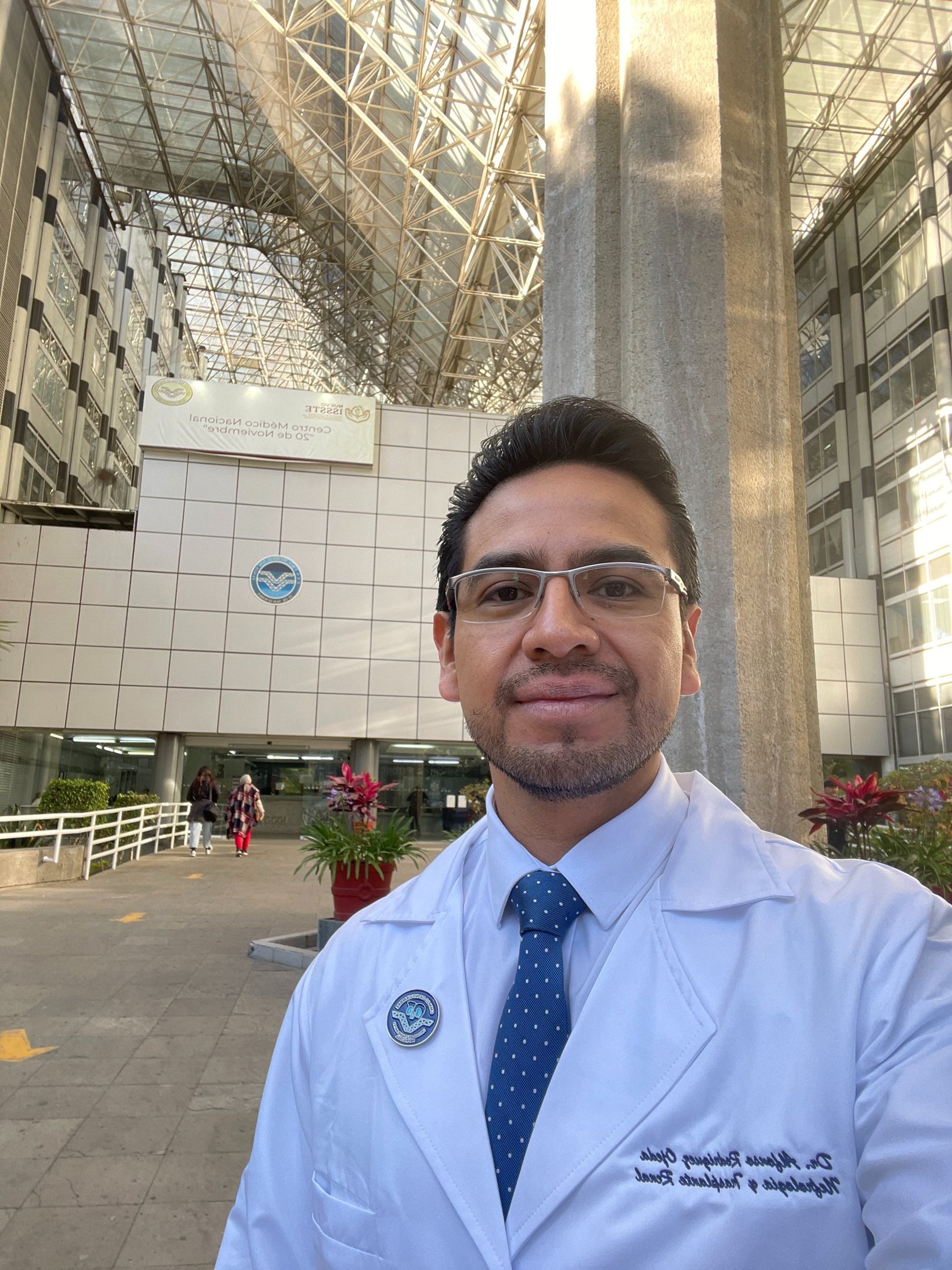 black and brown leather padded tub sofa
