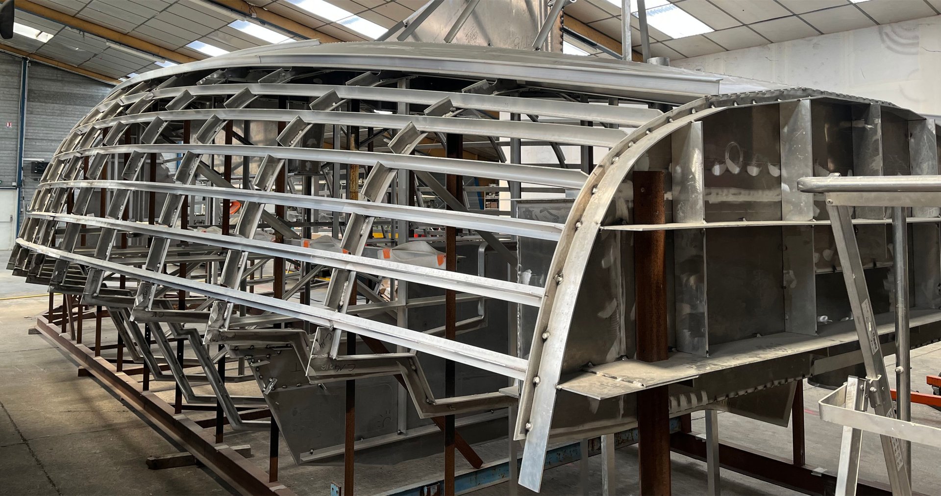 black and brown leather padded tub sofa