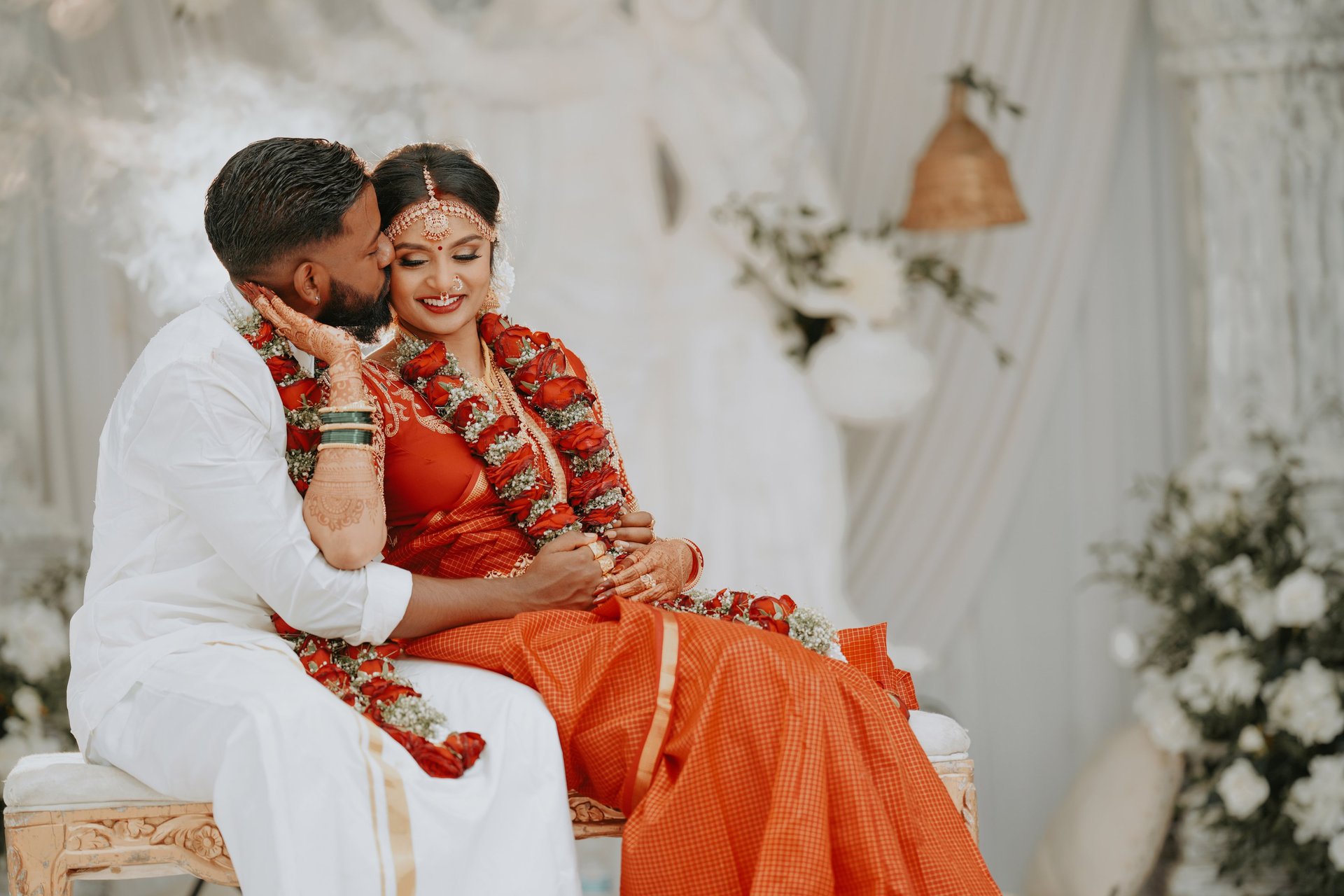 black and white bed linen